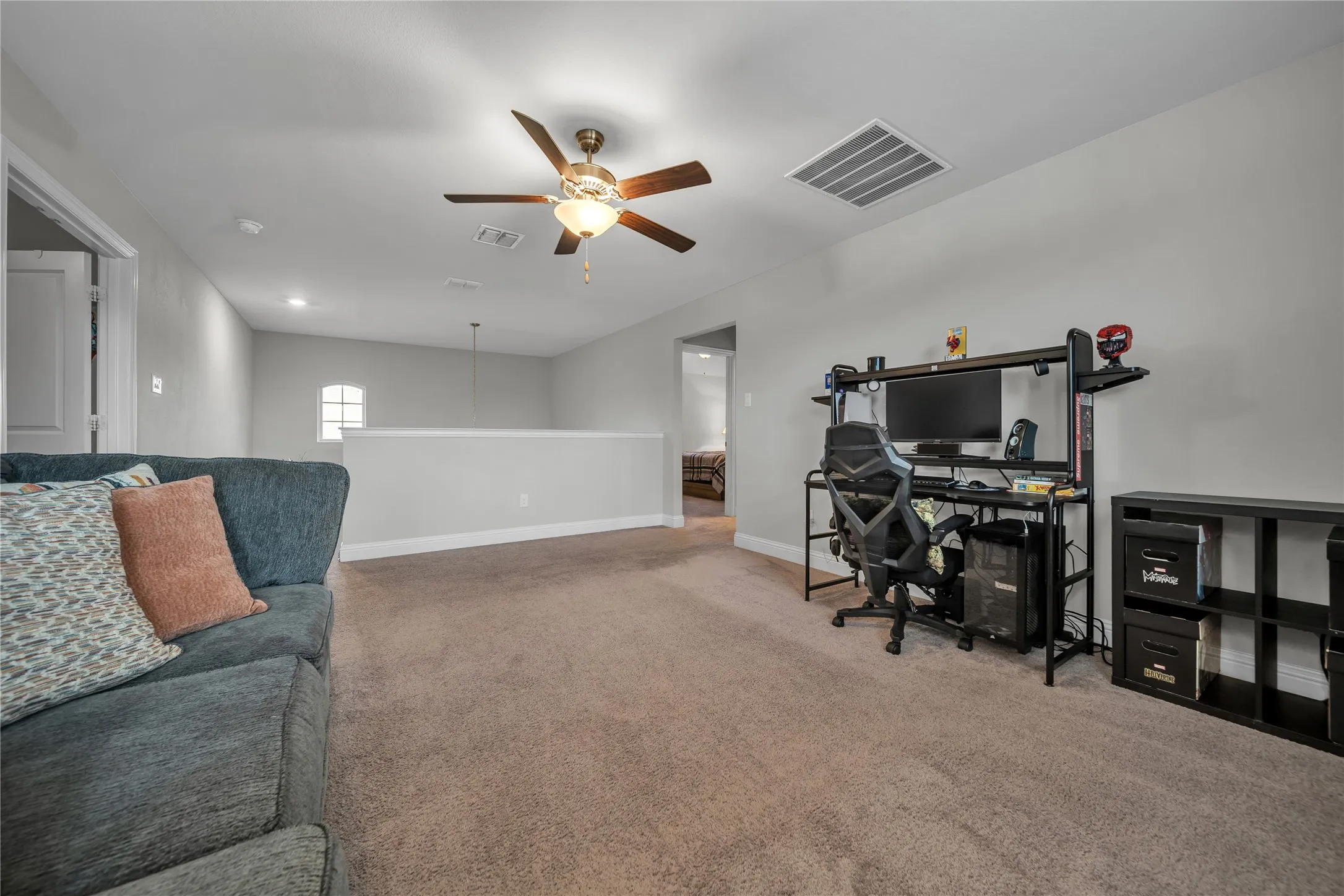 Single Family Residence For Sale in Ellis County , 454 Hillstone Drive, Midlothian, Texas 76065, 4 Bedrooms, 3 Bathrooms, 2 Garage spaces, 3,118 Sqft, built in 2020, Price $495,000, mls#21210352, Real Estate Agent in Midlothian, Homes For Sale in Ellis county, Homes For Sale in Midlothian, Realtor in Midlothian Texas, Real Estate Brokerage Independent Realty Texas, Luminita Cordes Realtor
