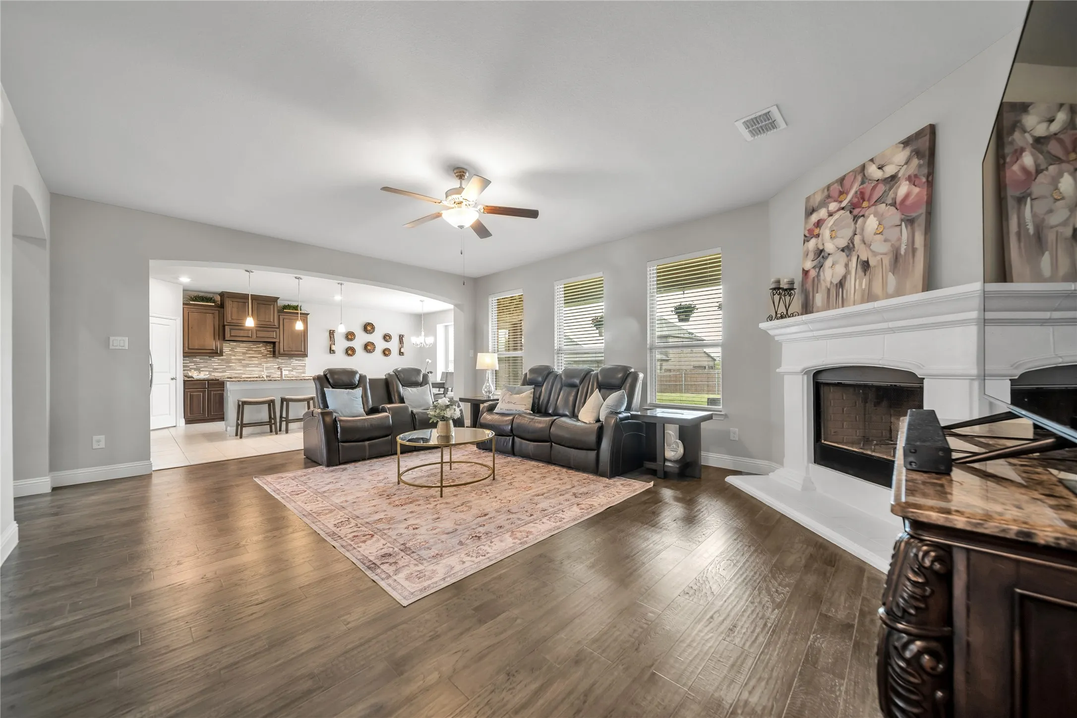 Single Family Residence For Sale in Ellis County , 454 Hillstone Drive, Midlothian, Texas 76065, 4 Bedrooms, 3 Bathrooms, 2 Garage spaces, 3,118 Sqft, built in 2020, Price $495,000, mls#21210352, Real Estate Agent in Midlothian, Homes For Sale in Ellis county, Homes For Sale in Midlothian, Realtor in Midlothian Texas, Real Estate Brokerage Independent Realty Texas, Luminita Cordes Realtor