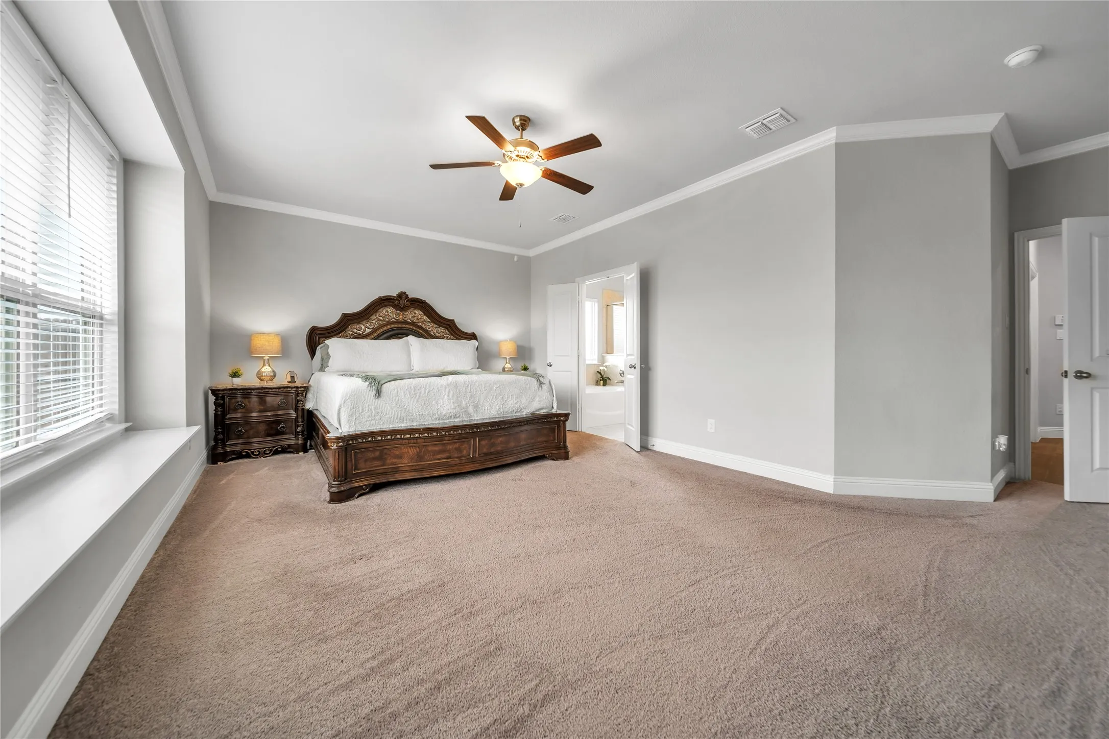 Single Family Residence For Sale in Ellis County , 454 Hillstone Drive, Midlothian, Texas 76065, 4 Bedrooms, 3 Bathrooms, 2 Garage spaces, 3,118 Sqft, built in 2020, Price $495,000, mls#21210352, Real Estate Agent in Midlothian, Homes For Sale in Ellis county, Homes For Sale in Midlothian, Realtor in Midlothian Texas, Real Estate Brokerage Independent Realty Texas, Luminita Cordes Realtor