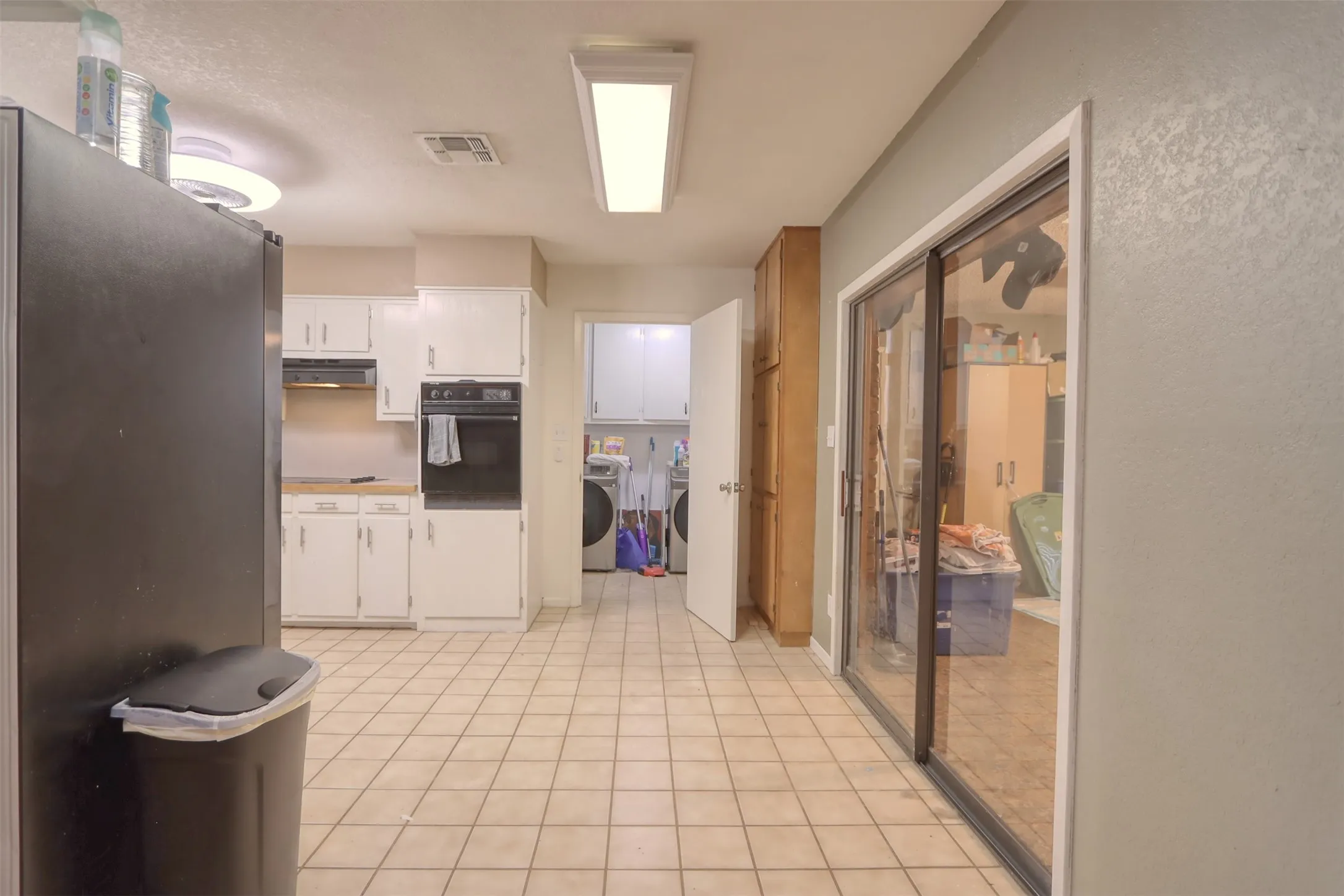 Single Family Residence For Sale in Bosque County , 914 S Avenue N, Clifton, Texas 76634, 4 Bedroom, 2 Bathroom, Garage spaces, 2,304 Sqft, built in 1974, Preowned, mls#21210365, Real Estate Agent in Clifton, Homes For Sale in Bosque county, Homes For Sale in Clifton, Realtor in Clifton Texas, Real Estate Brokerage Independent Realty Texas, Luminita Cordes Realtor