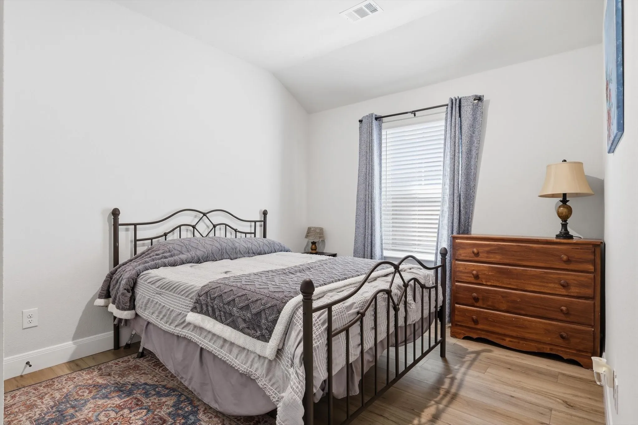 Single Family Residence For Sale in Ellis County , 1018 Abigail Way, Midlothian, Texas 76065, 3 Bedroom, 2 Bathroom, 2 Garage spaces, 1,528 Sqft, built in 2025, mls#21209827, Real Estate Agent in Midlothian, Homes For Sale in Ellis county, Homes For Sale in Midlothian, Realtor in Midlothian Texas, Real Estate Brokerage Independent Realty Texas, Luminita Cordes Realtor