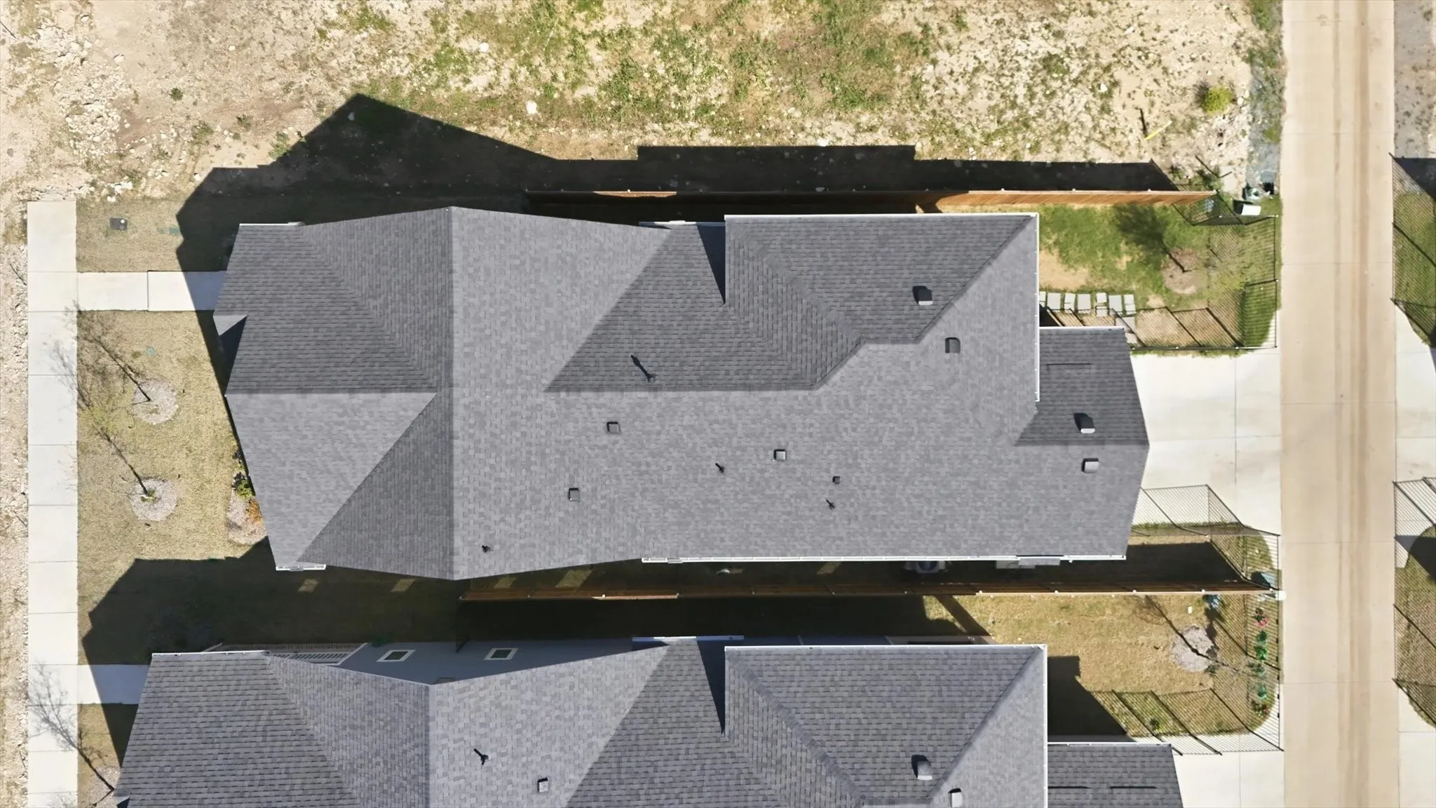 Single Family Residence For Sale in Ellis County , 1018 Abigail Way, Midlothian, Texas 76065, 3 Bedroom, 2 Bathroom, 2 Garage spaces, 1,528 Sqft, built in 2025, mls#21209827, Real Estate Agent in Midlothian, Homes For Sale in Ellis county, Homes For Sale in Midlothian, Realtor in Midlothian Texas, Real Estate Brokerage Independent Realty Texas, Luminita Cordes Realtor