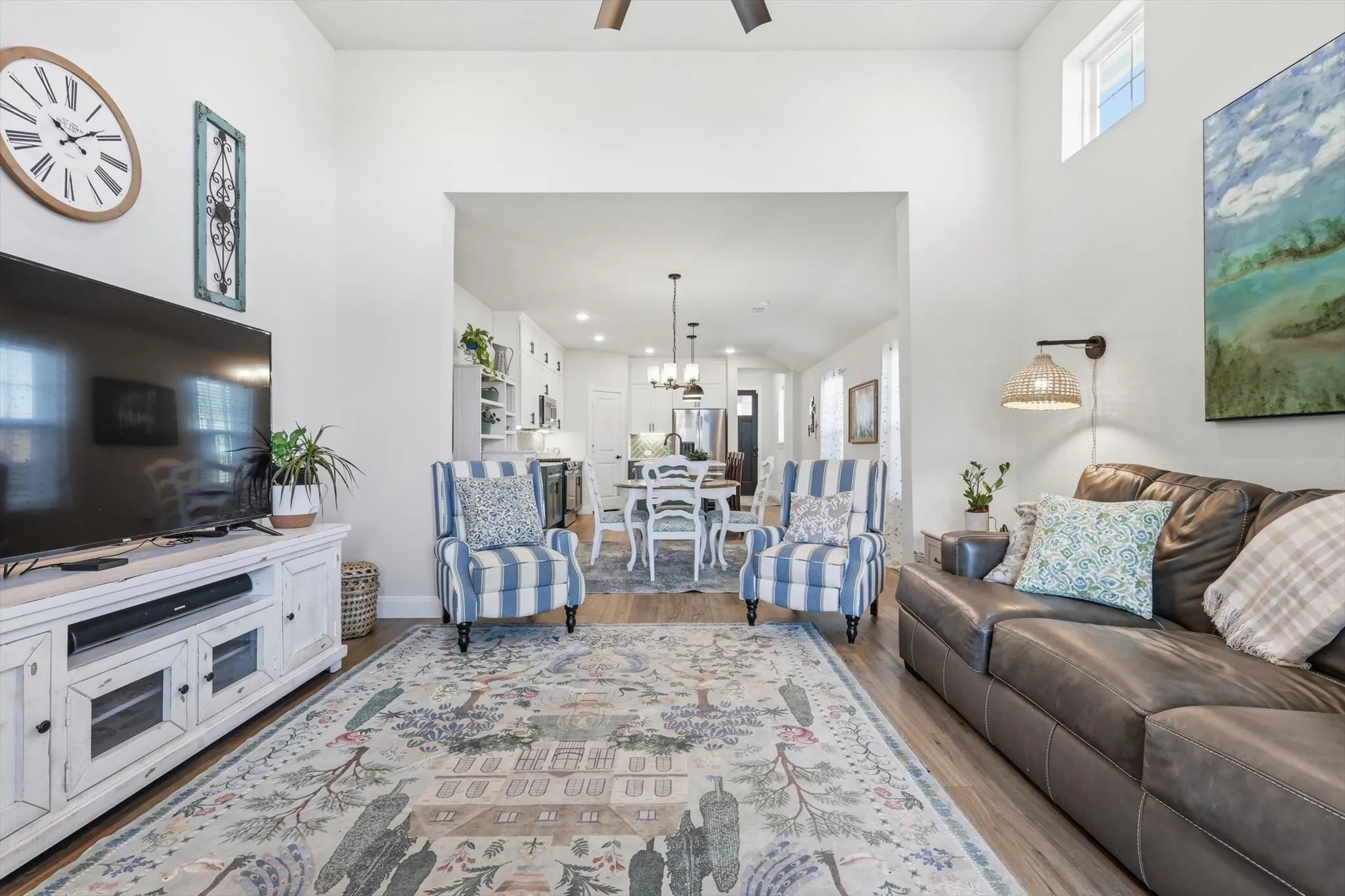 Single Family Residence For Sale in Ellis County , 1018 Abigail Way, Midlothian, Texas 76065, 3 Bedroom, 2 Bathroom, 2 Garage spaces, 1,528 Sqft, built in 2025, mls#21209827, Real Estate Agent in Midlothian, Homes For Sale in Ellis county, Homes For Sale in Midlothian, Realtor in Midlothian Texas, Real Estate Brokerage Independent Realty Texas, Luminita Cordes Realtor