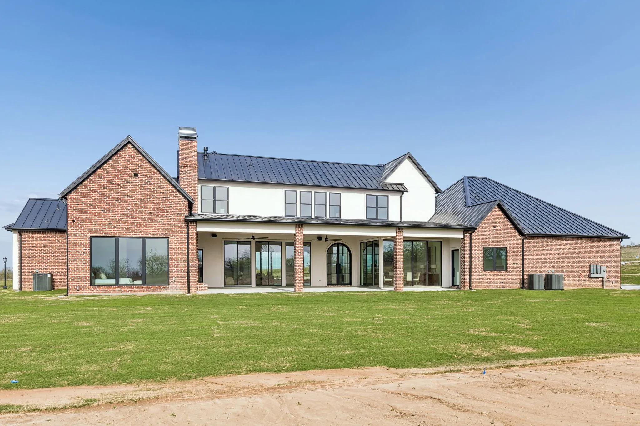 Single Family Residence For Sale in Parker County , 2016 Verona Drive, Weatherford, Texas 76087, 4 Bedroom, 4 Bathroom, 4 Garage spaces, 5,398 Sqft, built in 2026, mls#21209354, Real Estate Agent in Weatherford, Homes For Sale in Parker county, Homes For Sale in Weatherford, Realtor in Weatherford Texas, Real Estate Brokerage Independent Realty Texas, Luminita Cordes Realtor