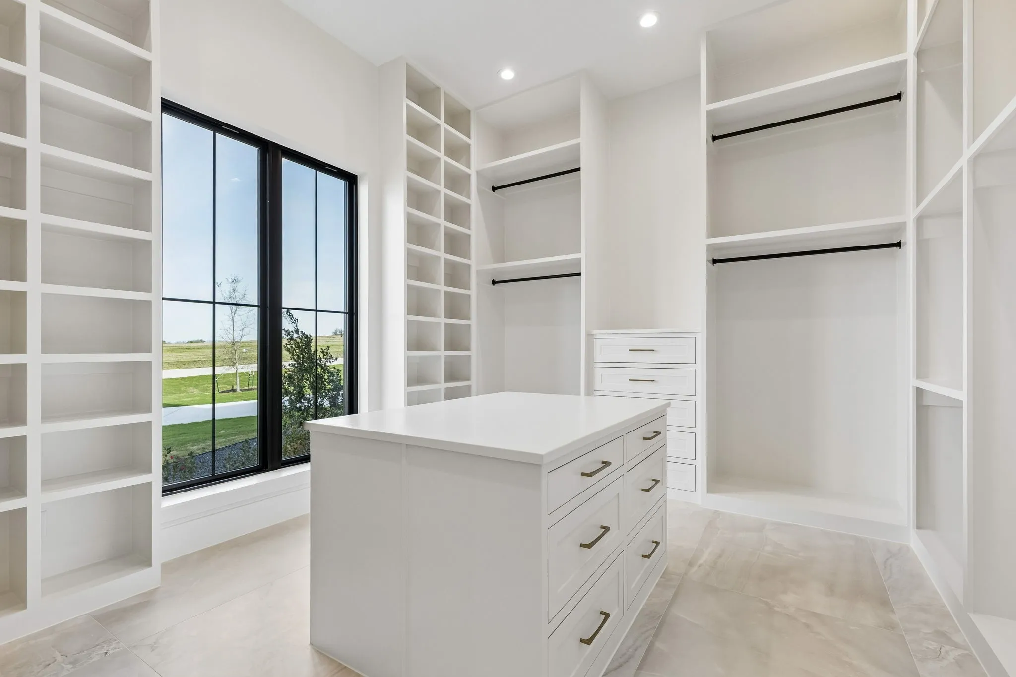 Single Family Residence For Sale in Parker County , 2016 Verona Drive, Weatherford, Texas 76087, 4 Bedroom, 4 Bathroom, 4 Garage spaces, 5,398 Sqft, built in 2026, mls#21209354, Real Estate Agent in Weatherford, Homes For Sale in Parker county, Homes For Sale in Weatherford, Realtor in Weatherford Texas, Real Estate Brokerage Independent Realty Texas, Luminita Cordes Realtor