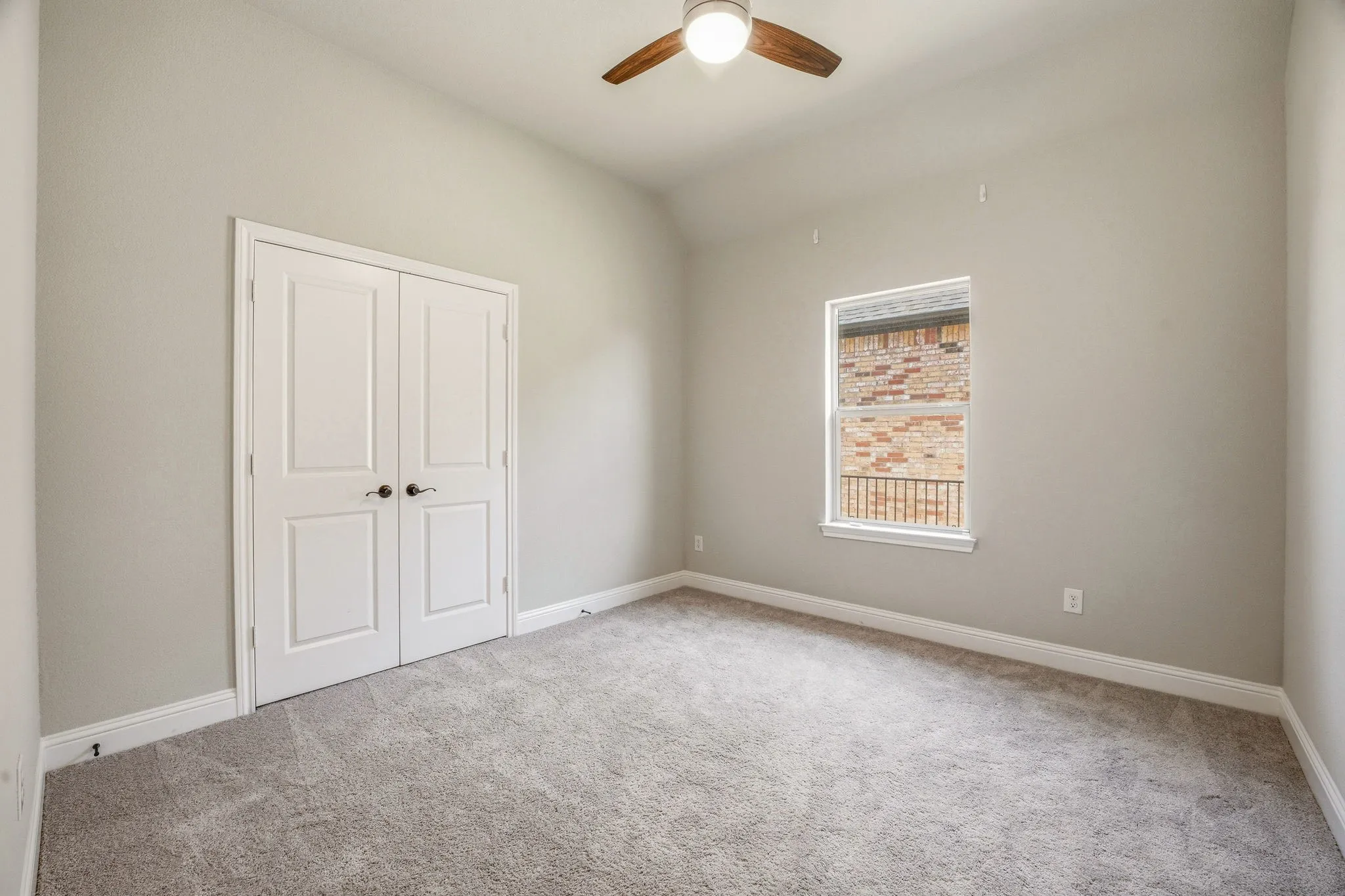 Single Family Residence For Sale in Hood County , 1038 Mickelson Drive, Granbury, Texas 76048, 4 Bedroom, 2 Bathroom, 2 Garage spaces, 2,294 Sqft, built in 2022, mls#21194523, Real Estate Agent in Granbury, Homes For Sale in Hood county, Homes For Sale in Granbury, Realtor in Granbury Texas, Real Estate Brokerage Independent Realty Texas, Luminita Cordes Realtor