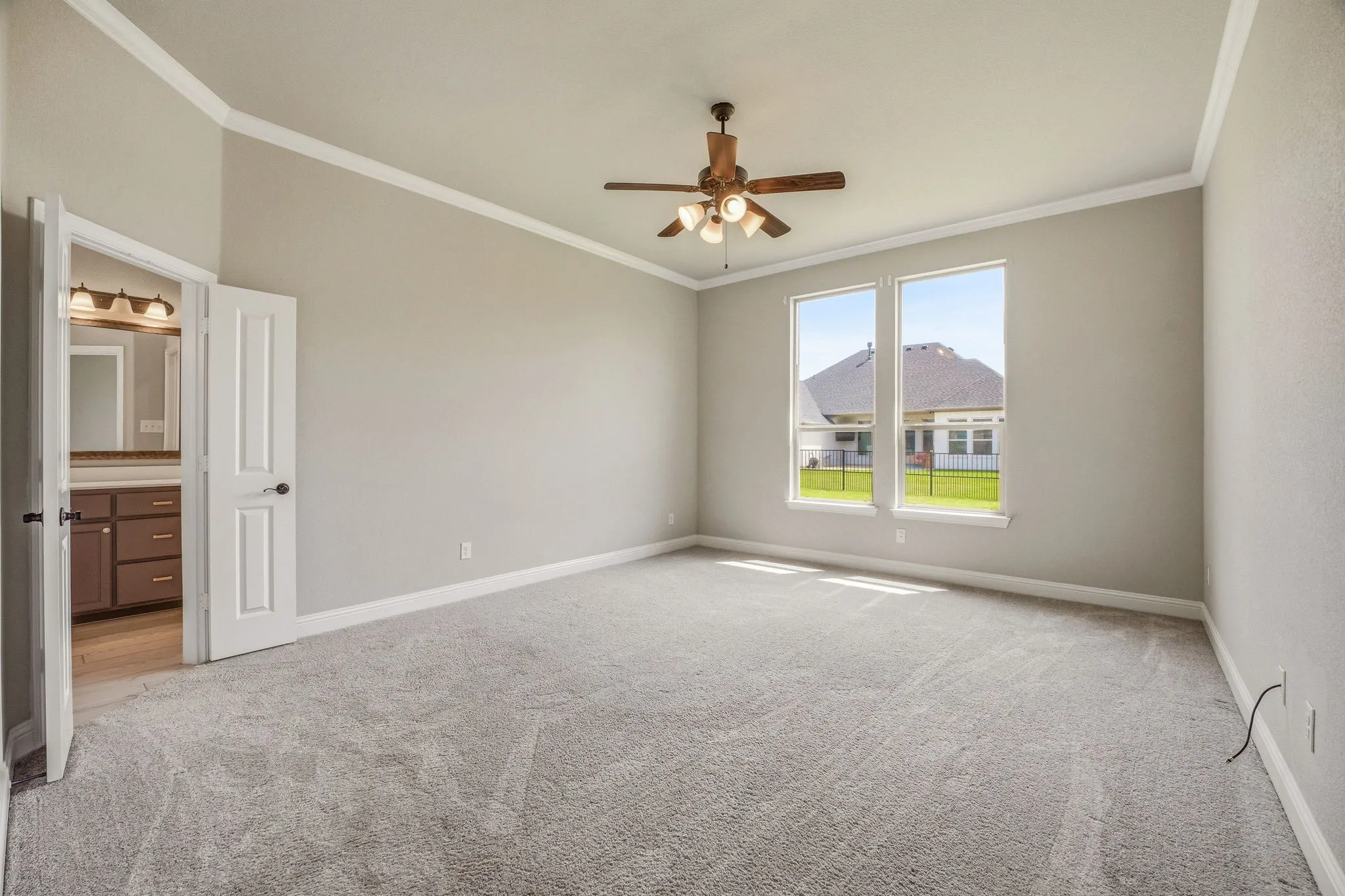 Single Family Residence For Sale in Hood County , 1038 Mickelson Drive, Granbury, Texas 76048, 4 Bedroom, 2 Bathroom, 2 Garage spaces, 2,294 Sqft, built in 2022, mls#21194523, Real Estate Agent in Granbury, Homes For Sale in Hood county, Homes For Sale in Granbury, Realtor in Granbury Texas, Real Estate Brokerage Independent Realty Texas, Luminita Cordes Realtor