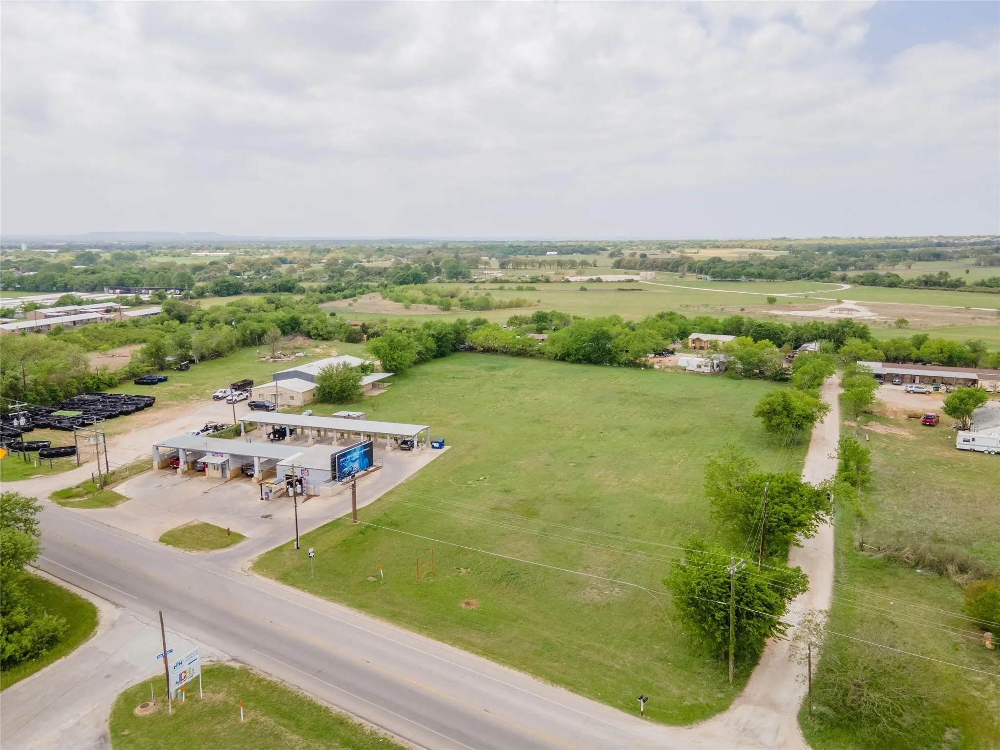 Unimproved Land For Sale in Hood County , 2770 Fall Creek, Granbury, Texas 76049, 0, 0, Garage spaces, 0 Sqft, built in 1800, Unknown, mls#21207559, Real Estate Agent in Granbury, Homes For Sale in Hood county, Homes For Sale in Granbury, Realtor in Granbury Texas, Real Estate Brokerage Independent Realty Texas, Luminita Cordes Realtor