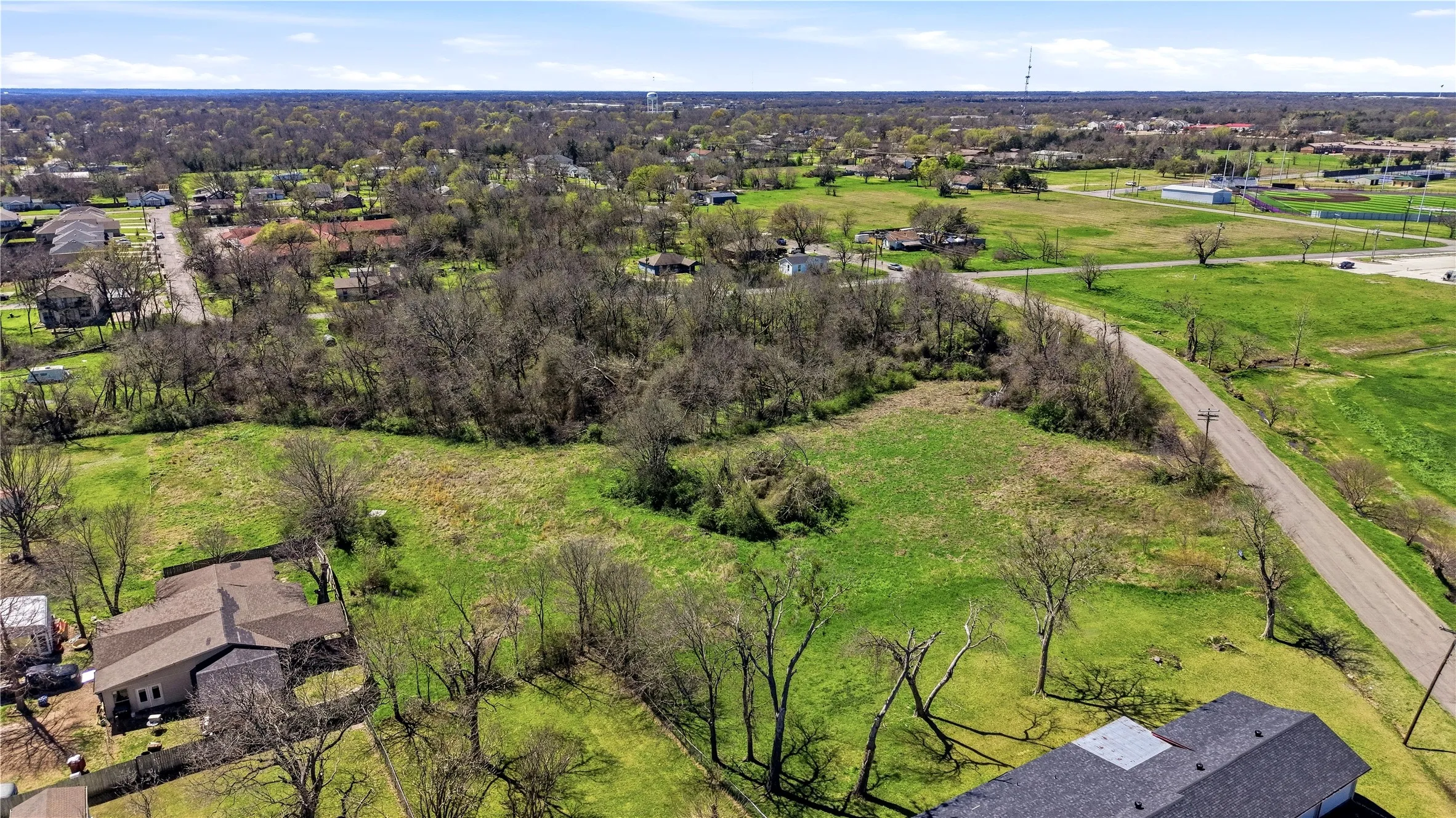 Unimproved Land For Sale in Fannin County , 1700 Agnew Street, Bonham, Texas 75418, 0, 0, Garage spaces, 0 Sqft, built in 0, mls#21210018, Real Estate Agent in Bonham, Homes For Sale in Fannin county, Homes For Sale in Bonham, Realtor in Bonham Texas, Real Estate Brokerage Independent Realty Texas, Luminita Cordes Realtor