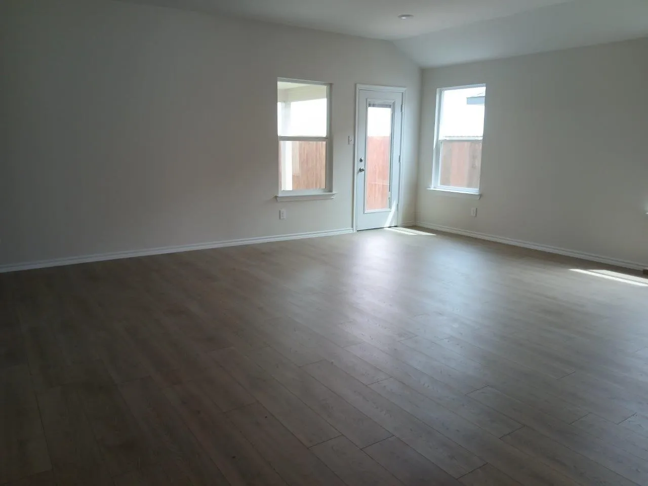 Single Family Residence For Sale in Rockwall County , 315 Whispering Pine Drive, Royse City, Texas 75189, 4 Bedroom, 3 Bathroom, 2 Garage spaces, 2,034 Sqft, built in 2026, New Construction - Incomplete, mls#21210650, Real Estate Agent in Royse City, Homes For Sale in Rockwall county, Homes For Sale in Royse City, Realtor in Royse City Texas, Real Estate Brokerage Independent Realty Texas, Luminita Cordes Realtor