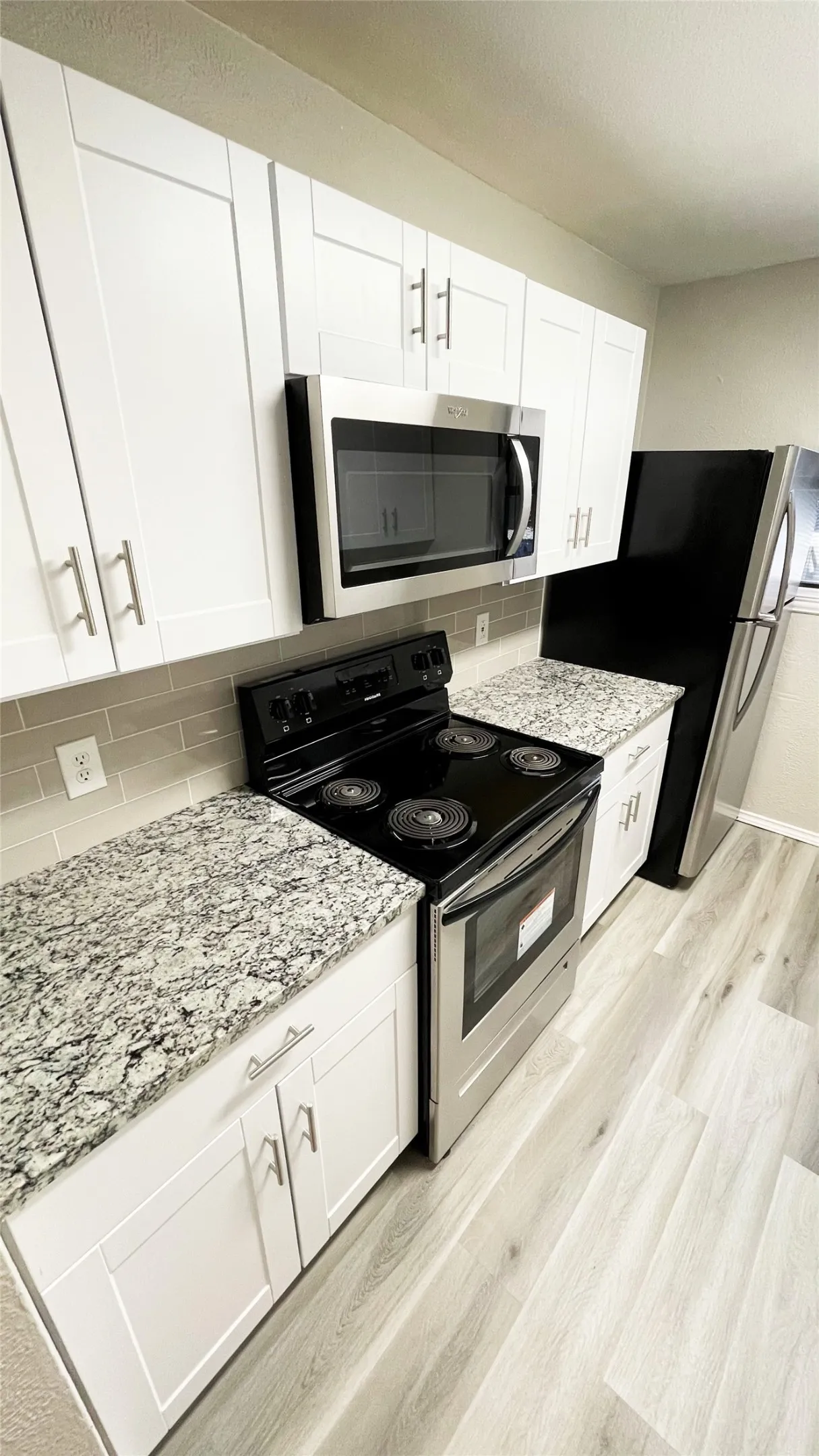 Condominium For Sale in Dallas County , 9600 Royal Lane 604, Dallas, Texas 75243, 2 Bedroom, 2 Bathroom, Garage spaces, 1,064 Sqft, built in 1983, mls#21210611, Real Estate Agent in Dallas, Homes For Sale in Dallas county, Homes For Sale in Dallas, Realtor in Dallas Texas, Real Estate Brokerage Independent Realty Texas, Luminita Cordes Realtor