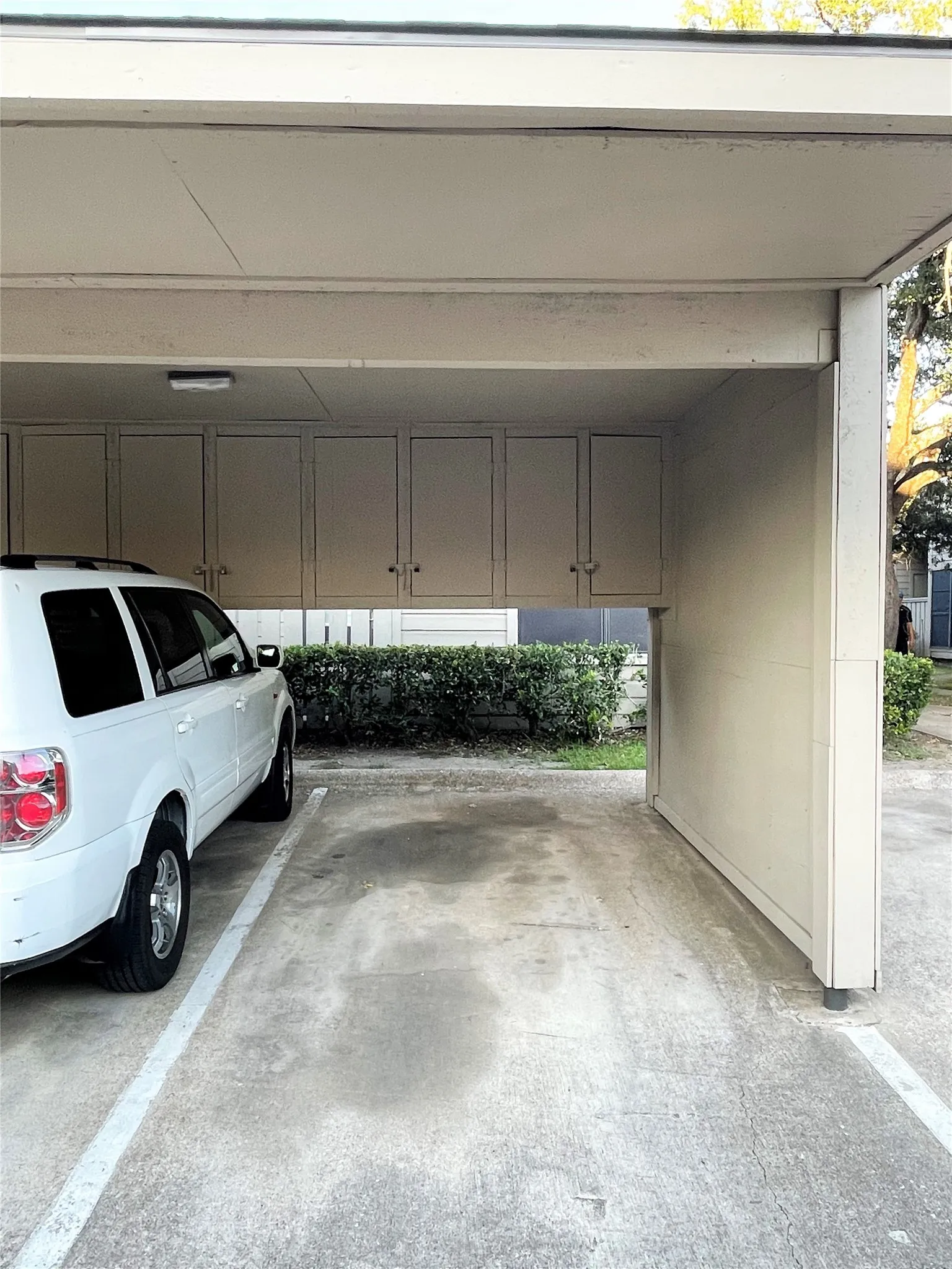Condominium For Sale in Dallas County , 9600 Royal Lane 604, Dallas, Texas 75243, 2 Bedroom, 2 Bathroom, Garage spaces, 1,064 Sqft, built in 1983, mls#21210611, Real Estate Agent in Dallas, Homes For Sale in Dallas county, Homes For Sale in Dallas, Realtor in Dallas Texas, Real Estate Brokerage Independent Realty Texas, Luminita Cordes Realtor
