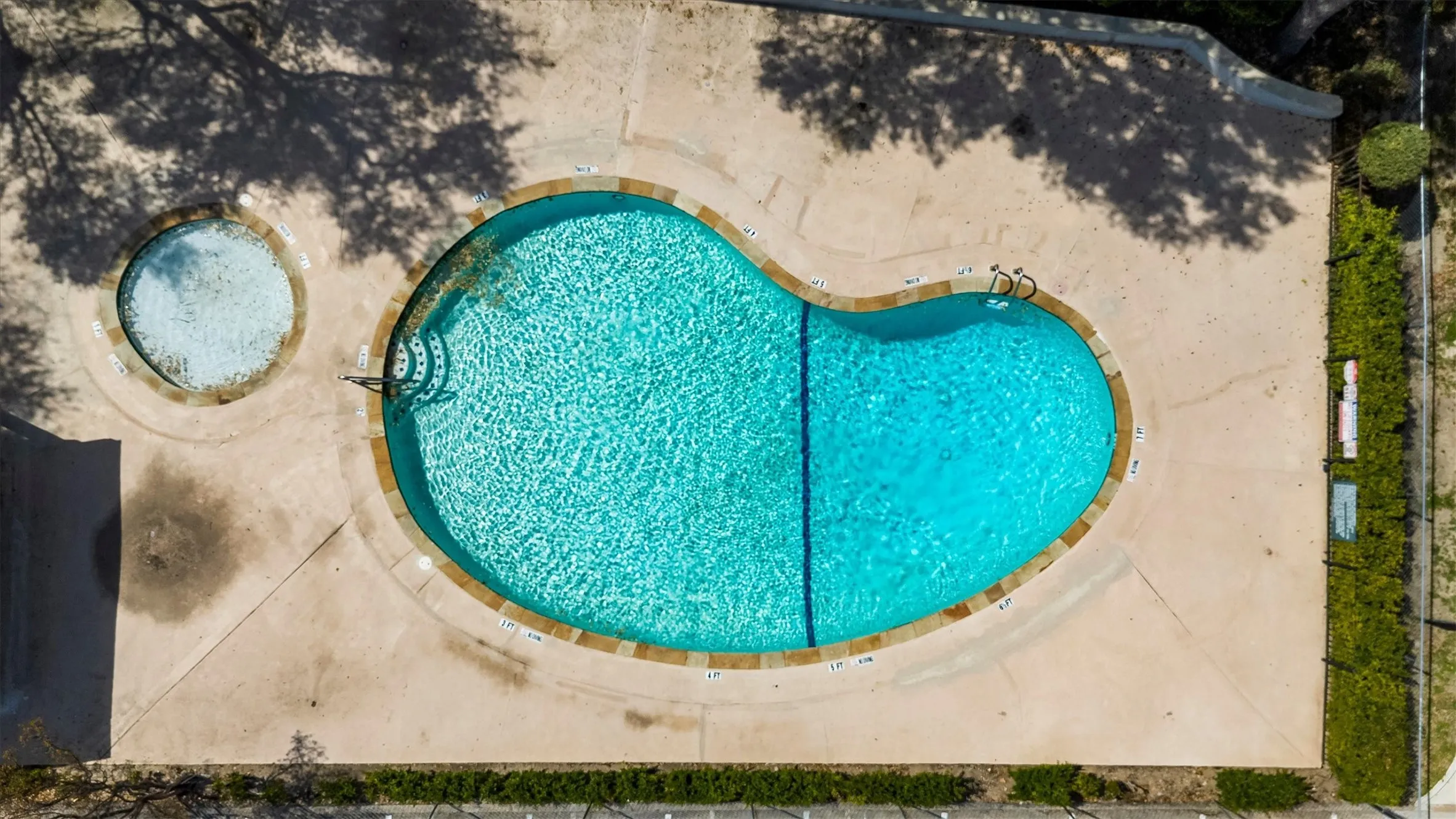Condominium For Sale in Collin County , 2632 Custer Parkway C, Richardson, Texas 75080, 2 Bedroom, 3 Bathroom, Garage spaces, 1,814 Sqft, built in 1973, mls#21209477, Real Estate Agent in Richardson, Homes For Sale in Collin county, Homes For Sale in Richardson, Realtor in Richardson Texas, Real Estate Brokerage Independent Realty Texas, Luminita Cordes Realtor