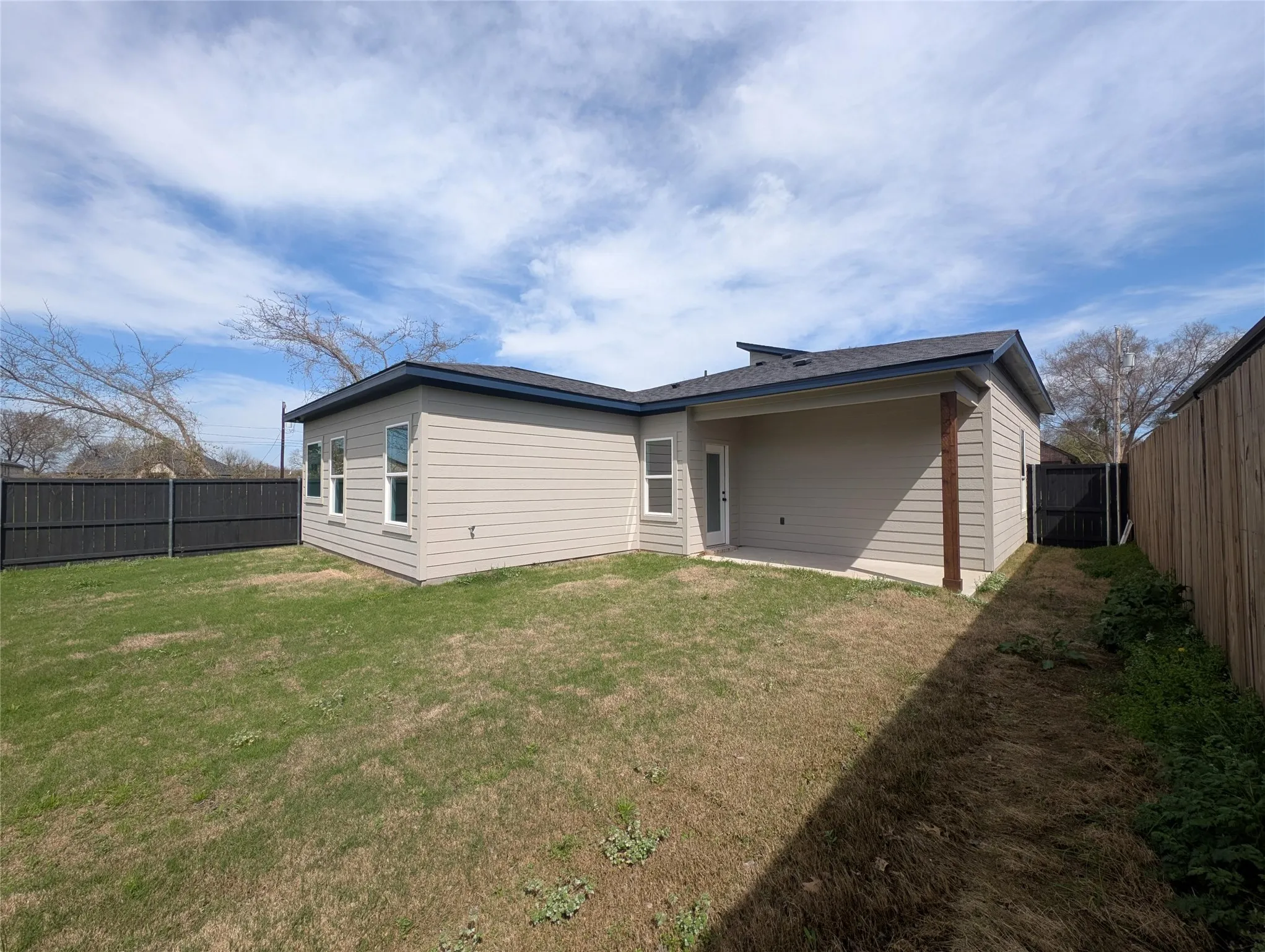 Single Family Residence For Sale in Hunt County , 1890 JOHNSON Street, Greenville, Texas 75401, 3 Bedroom, 2 Bathroom, Garage spaces, 1,367 Sqft, built in 2026, mls#21210739, Real Estate Agent in Greenville, Homes For Sale in Hunt county, Homes For Sale in Greenville, Realtor in Greenville Texas, Real Estate Brokerage Independent Realty Texas, Luminita Cordes Realtor