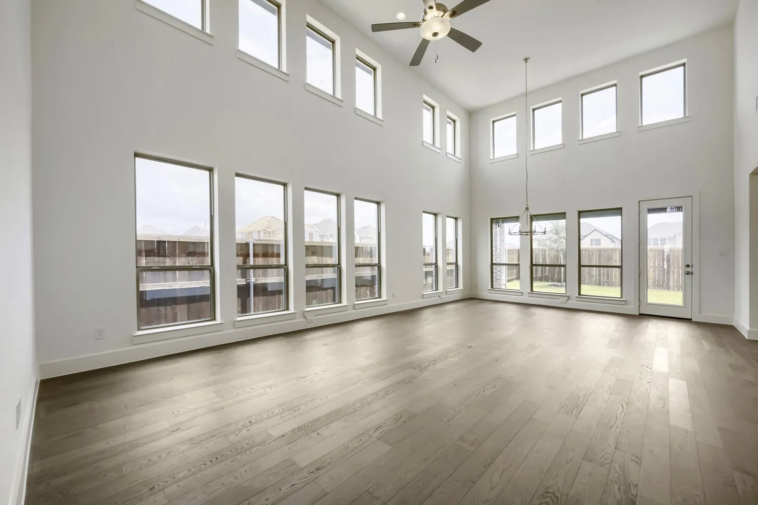 Single Family Residence For Sale in Tarrant County , 11548 Wulstone Road, Fort Worth, Texas 76052, 4 Bedroom, 4 Bathroom, 3 Garage spaces, 3,178 Sqft, built in 2026, New Construction - Incomplete, mls#21210789, Real Estate Agent in Fort Worth, Homes For Sale in Tarrant county, Homes For Sale in Fort Worth, Realtor in Fort Worth Texas, Real Estate Brokerage Independent Realty Texas, Luminita Cordes Realtor