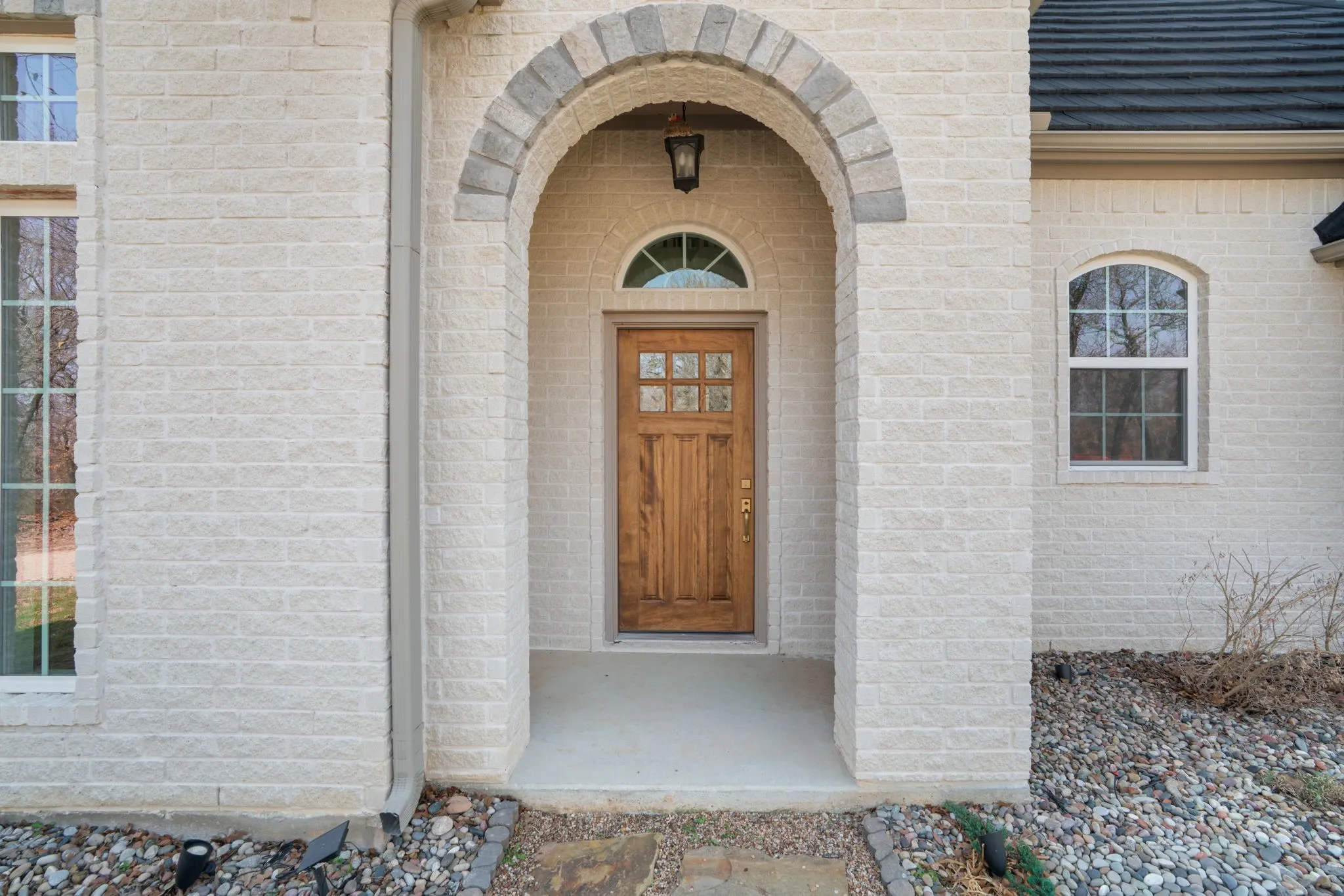 Single Family Residence For Sale in Parker County , 1659 Zion Hill Loop, Weatherford, Texas 76088, 4 Bedroom, 4 Bathroom, 2 Garage spaces, 3,258 Sqft, built in 2018, Preowned, mls#21210632, Real Estate Agent in Weatherford, Homes For Sale in Parker county, Homes For Sale in Weatherford, Realtor in Weatherford Texas, Real Estate Brokerage Independent Realty Texas, Luminita Cordes Realtor