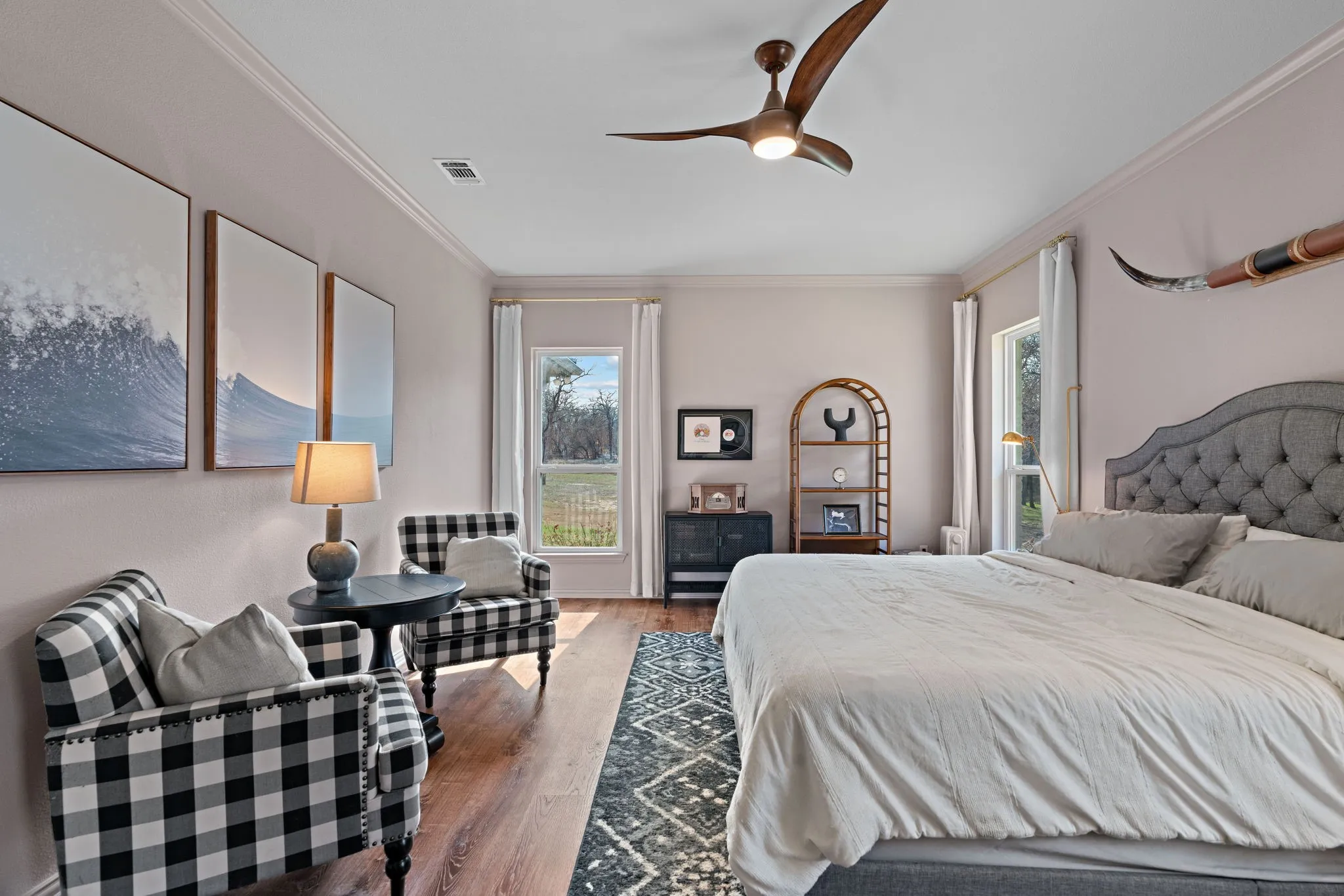 Single Family Residence For Sale in Parker County , 1659 Zion Hill Loop, Weatherford, Texas 76088, 4 Bedroom, 4 Bathroom, 2 Garage spaces, 3,258 Sqft, built in 2018, Preowned, mls#21210632, Real Estate Agent in Weatherford, Homes For Sale in Parker county, Homes For Sale in Weatherford, Realtor in Weatherford Texas, Real Estate Brokerage Independent Realty Texas, Luminita Cordes Realtor