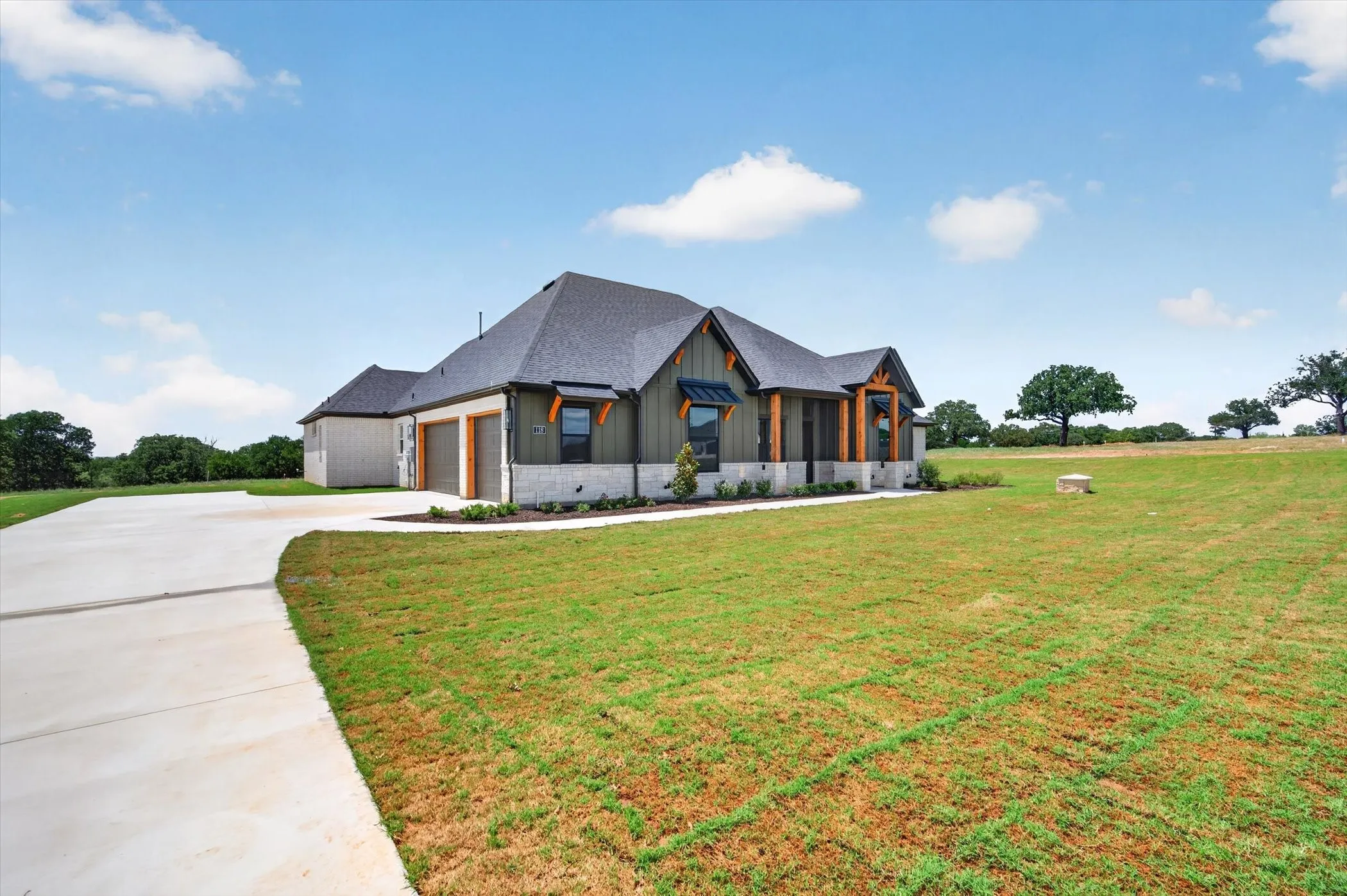 Single Family Residence For Sale in Wise County , 118 Guynell Ridge, Decatur, Texas 76234, 3 Bedroom, 3 Bathroom, 3 Garage spaces, 2,755 Sqft, built in 2026, New Construction - Incomplete, mls#21211035, Real Estate Agent in Decatur, Homes For Sale in Wise county, Homes For Sale in Decatur, Realtor in Decatur Texas, Real Estate Brokerage Independent Realty Texas, Luminita Cordes Realtor