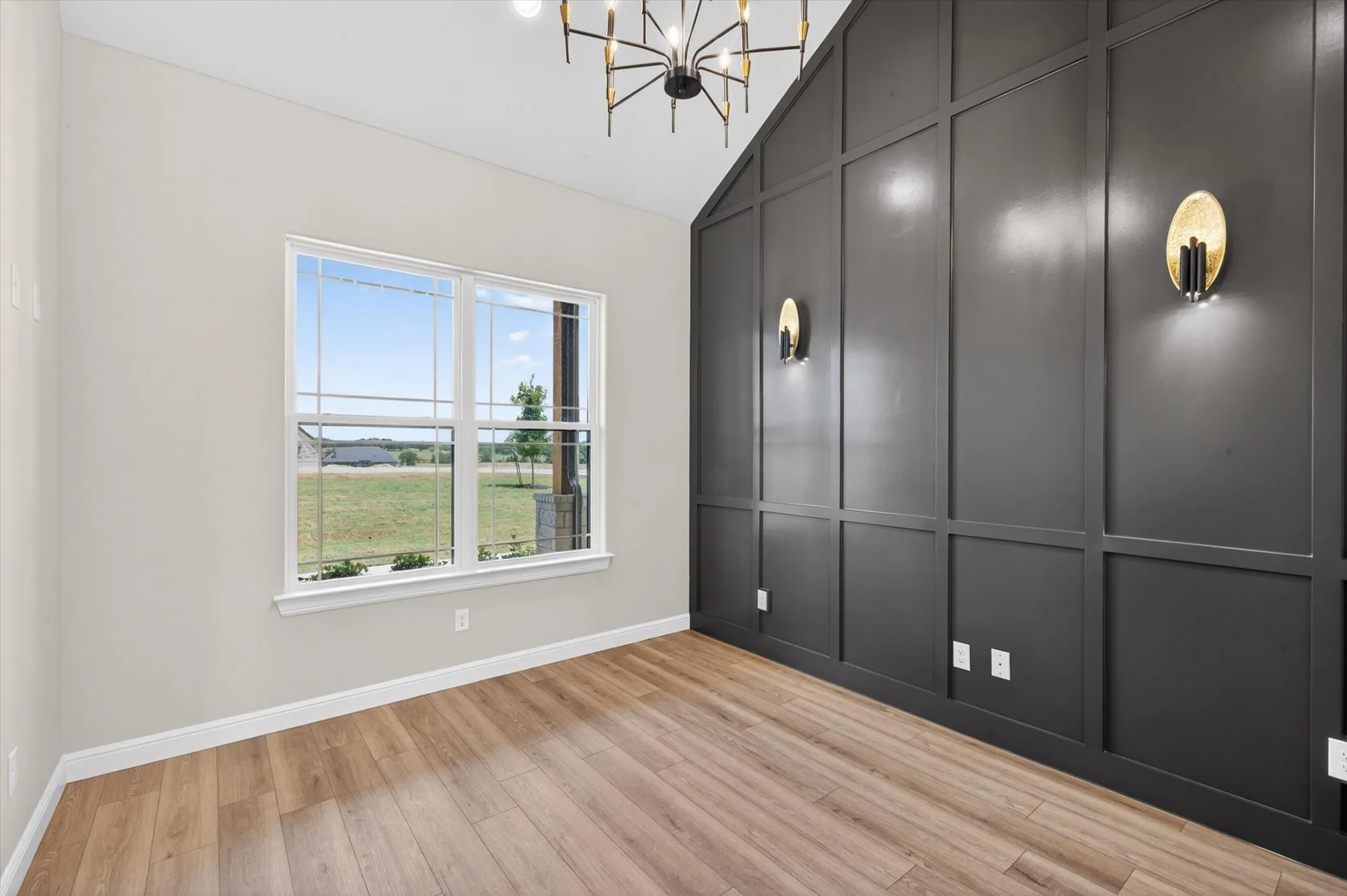 Single Family Residence For Sale in Wise County , 118 Guynell Ridge, Decatur, Texas 76234, 3 Bedroom, 3 Bathroom, 3 Garage spaces, 2,755 Sqft, built in 2026, New Construction - Incomplete, mls#21211035, Real Estate Agent in Decatur, Homes For Sale in Wise county, Homes For Sale in Decatur, Realtor in Decatur Texas, Real Estate Brokerage Independent Realty Texas, Luminita Cordes Realtor