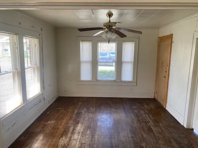 Single Family Residence For Sale in Brown County , 708 Prater Street, Brownwood, Texas 76801, 2 Bedroom, 1 Bathroom, Garage spaces, 1,195 Sqft, built in 0, mls#21211005, Real Estate Agent in Brownwood, Homes For Sale in Brown county, Homes For Sale in Brownwood, Realtor in Brownwood Texas, Real Estate Brokerage Independent Realty Texas, Luminita Cordes Realtor