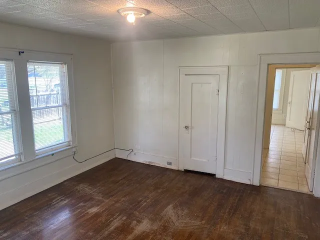 Single Family Residence For Sale in Brown County , 708 Prater Street, Brownwood, Texas 76801, 2 Bedroom, 1 Bathroom, Garage spaces, 1,195 Sqft, built in 0, mls#21211005, Real Estate Agent in Brownwood, Homes For Sale in Brown county, Homes For Sale in Brownwood, Realtor in Brownwood Texas, Real Estate Brokerage Independent Realty Texas, Luminita Cordes Realtor