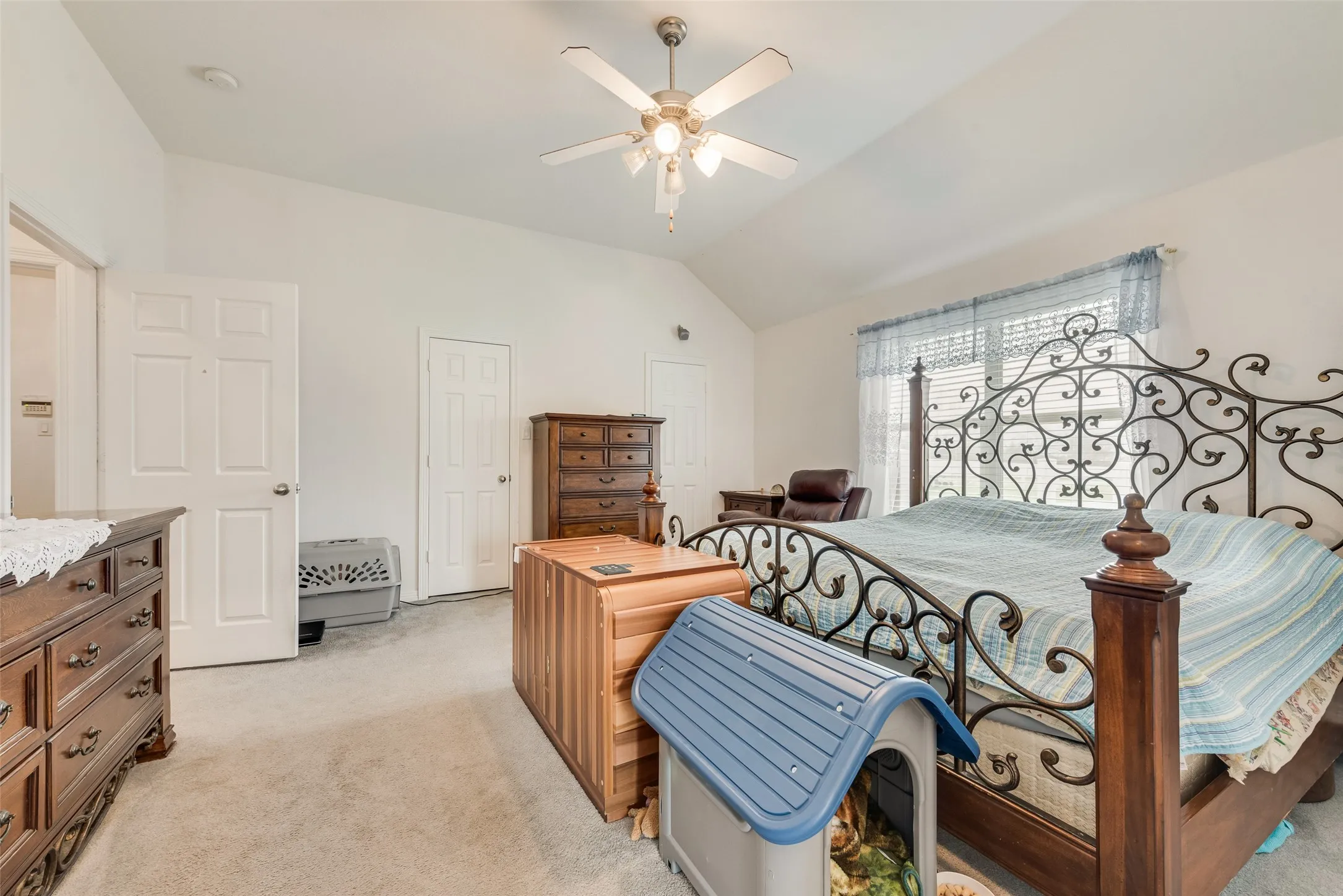 Single Family Residence For Sale in Tarrant County , 14001 Oak Bark Drive, Haslet, Texas 76052, 4 Bedrooms, 3 Bathrooms, 3 Garage spaces, 2,611 Sqft, built in 2004, Price $530,000, mls#21210995, Real Estate Agent in Haslet, Homes For Sale in Tarrant county, Homes For Sale in Haslet, Realtor in Haslet Texas, Real Estate Brokerage Independent Realty Texas, Luminita Cordes Realtor