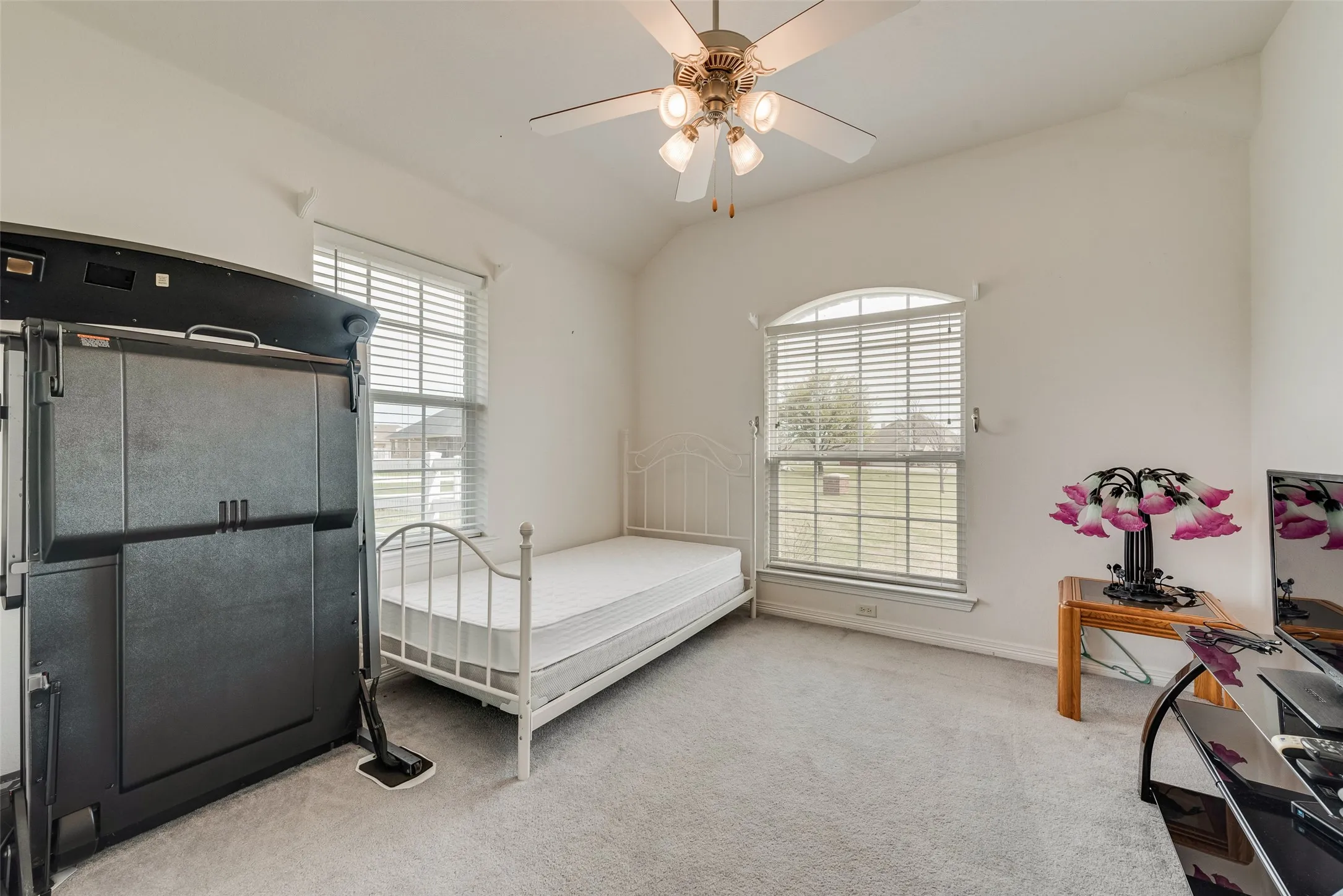 Single Family Residence For Sale in Tarrant County , 14001 Oak Bark Drive, Haslet, Texas 76052, 4 Bedrooms, 3 Bathrooms, 3 Garage spaces, 2,611 Sqft, built in 2004, Price $530,000, mls#21210995, Real Estate Agent in Haslet, Homes For Sale in Tarrant county, Homes For Sale in Haslet, Realtor in Haslet Texas, Real Estate Brokerage Independent Realty Texas, Luminita Cordes Realtor