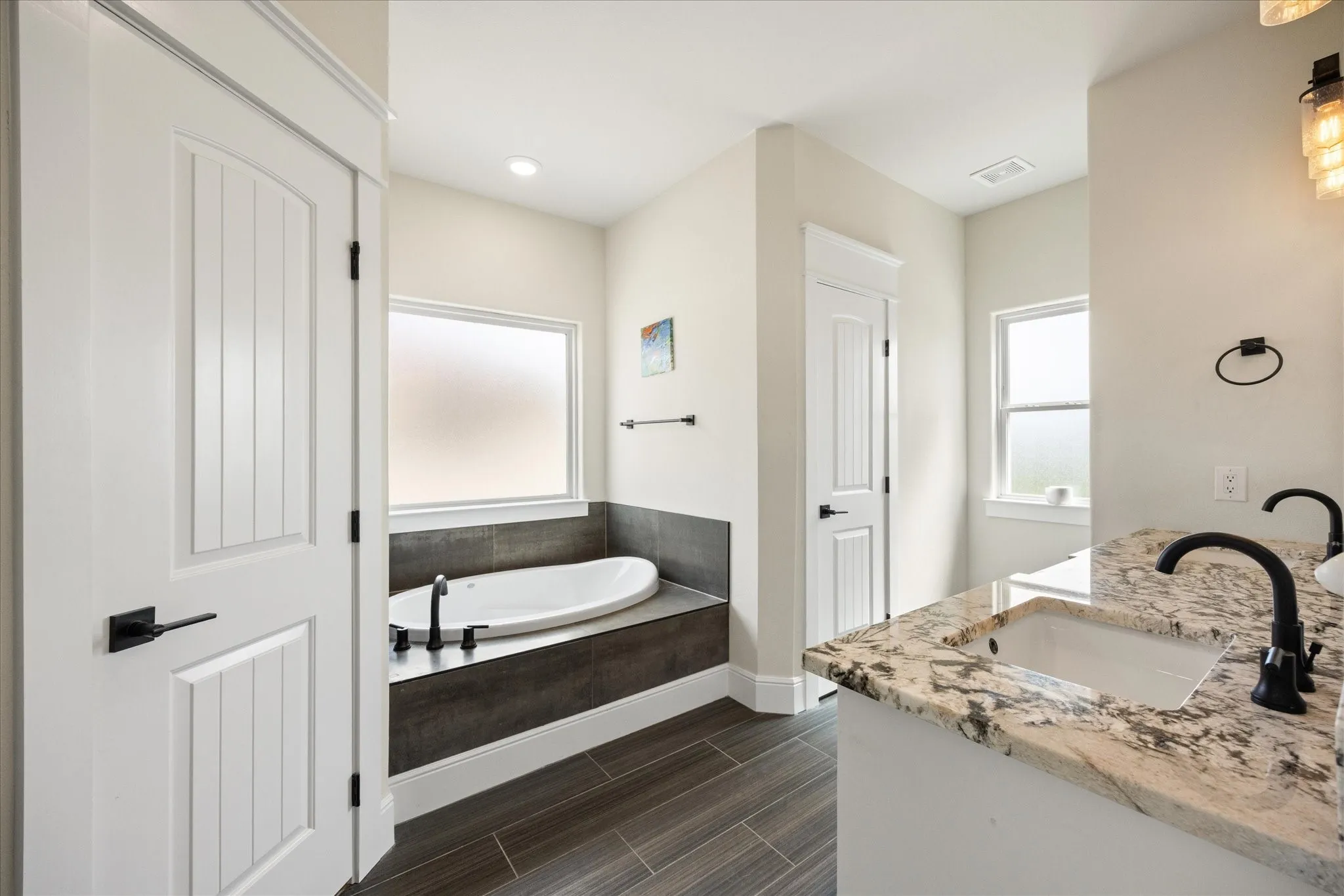 Single Family Residence For Sale in Somervell County , 178 Valley View Street, Glen Rose, Texas 76043, 5 Bedroom, 3 Bathroom, 2 Garage spaces, 2,580 Sqft, built in 2021, New Construction - Incomplete, mls#21211039, Real Estate Agent in Glen Rose, Homes For Sale in Somervell county, Homes For Sale in Glen Rose, Realtor in Glen Rose Texas, Real Estate Brokerage Independent Realty Texas, Luminita Cordes Realtor