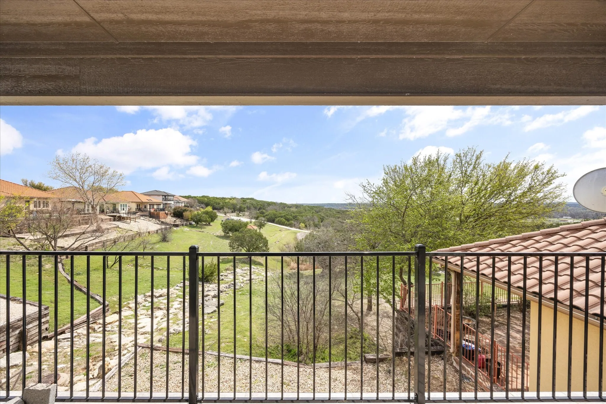 Single Family Residence For Sale in Somervell County , 178 Valley View Street, Glen Rose, Texas 76043, 5 Bedroom, 3 Bathroom, 2 Garage spaces, 2,580 Sqft, built in 2021, New Construction - Incomplete, mls#21211039, Real Estate Agent in Glen Rose, Homes For Sale in Somervell county, Homes For Sale in Glen Rose, Realtor in Glen Rose Texas, Real Estate Brokerage Independent Realty Texas, Luminita Cordes Realtor