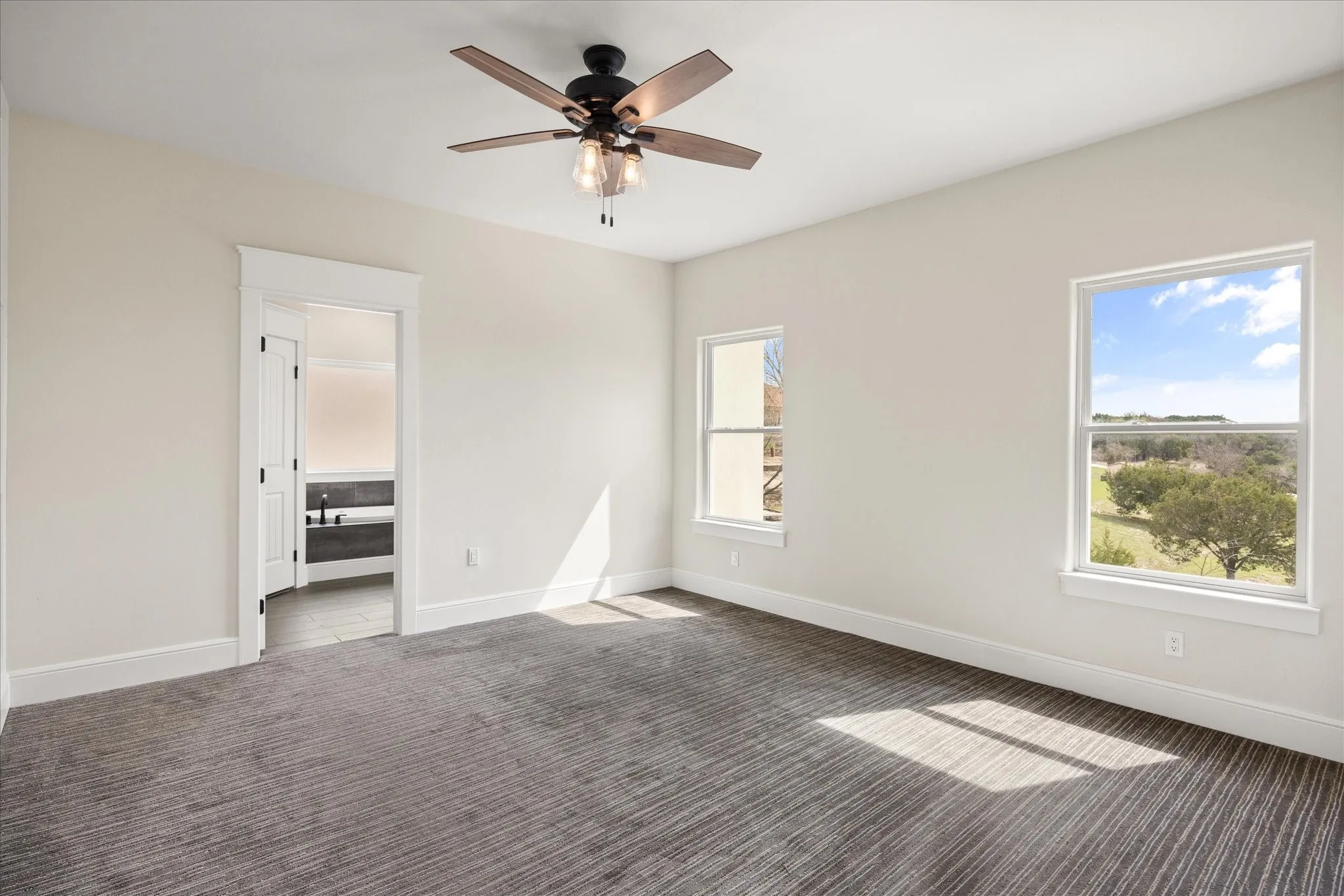 Single Family Residence For Sale in Somervell County , 178 Valley View Street, Glen Rose, Texas 76043, 5 Bedroom, 3 Bathroom, 2 Garage spaces, 2,580 Sqft, built in 2021, New Construction - Incomplete, mls#21211039, Real Estate Agent in Glen Rose, Homes For Sale in Somervell county, Homes For Sale in Glen Rose, Realtor in Glen Rose Texas, Real Estate Brokerage Independent Realty Texas, Luminita Cordes Realtor