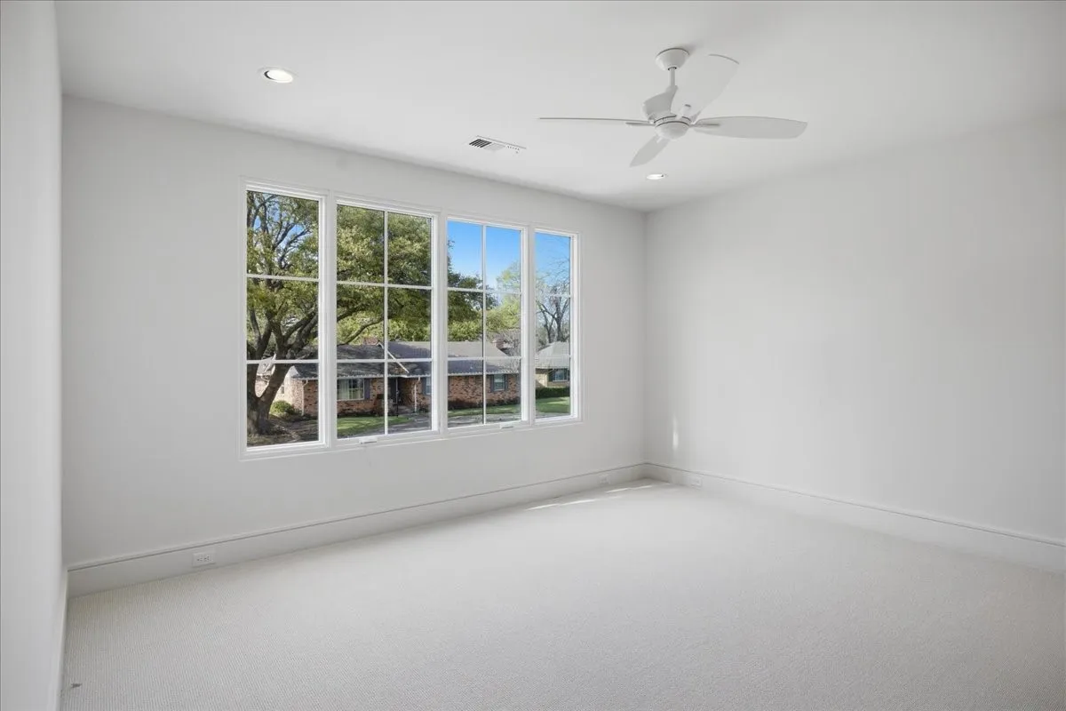 Single Family Residence For Sale in Dallas County , 6804 Santa Maria Lane, Dallas, Texas 75214, 5 Bedroom, 6 Bathroom, 2 Garage spaces, 5,077 Sqft, built in 2025, New Construction - Complete, mls#21187064, Real Estate Agent in Dallas, Homes For Sale in Dallas county, Homes For Sale in Dallas, Realtor in Dallas Texas, Real Estate Brokerage Independent Realty Texas, Luminita Cordes Realtor