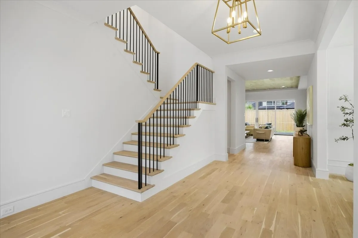 Single Family Residence For Sale in Dallas County , 6804 Santa Maria Lane, Dallas, Texas 75214, 5 Bedroom, 6 Bathroom, 2 Garage spaces, 5,077 Sqft, built in 2025, New Construction - Complete, mls#21187064, Real Estate Agent in Dallas, Homes For Sale in Dallas county, Homes For Sale in Dallas, Realtor in Dallas Texas, Real Estate Brokerage Independent Realty Texas, Luminita Cordes Realtor