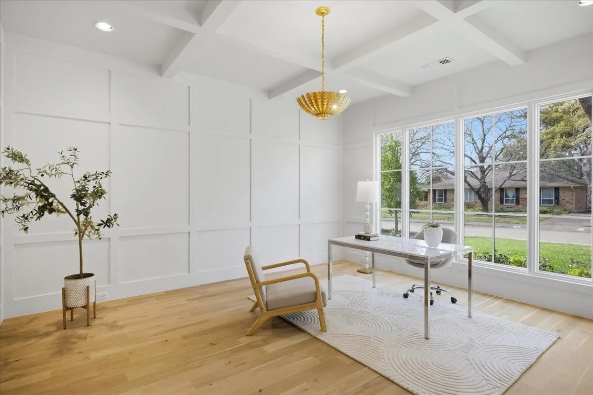 Single Family Residence For Sale in Dallas County , 6804 Santa Maria Lane, Dallas, Texas 75214, 5 Bedroom, 6 Bathroom, 2 Garage spaces, 5,077 Sqft, built in 2025, New Construction - Complete, mls#21187064, Real Estate Agent in Dallas, Homes For Sale in Dallas county, Homes For Sale in Dallas, Realtor in Dallas Texas, Real Estate Brokerage Independent Realty Texas, Luminita Cordes Realtor