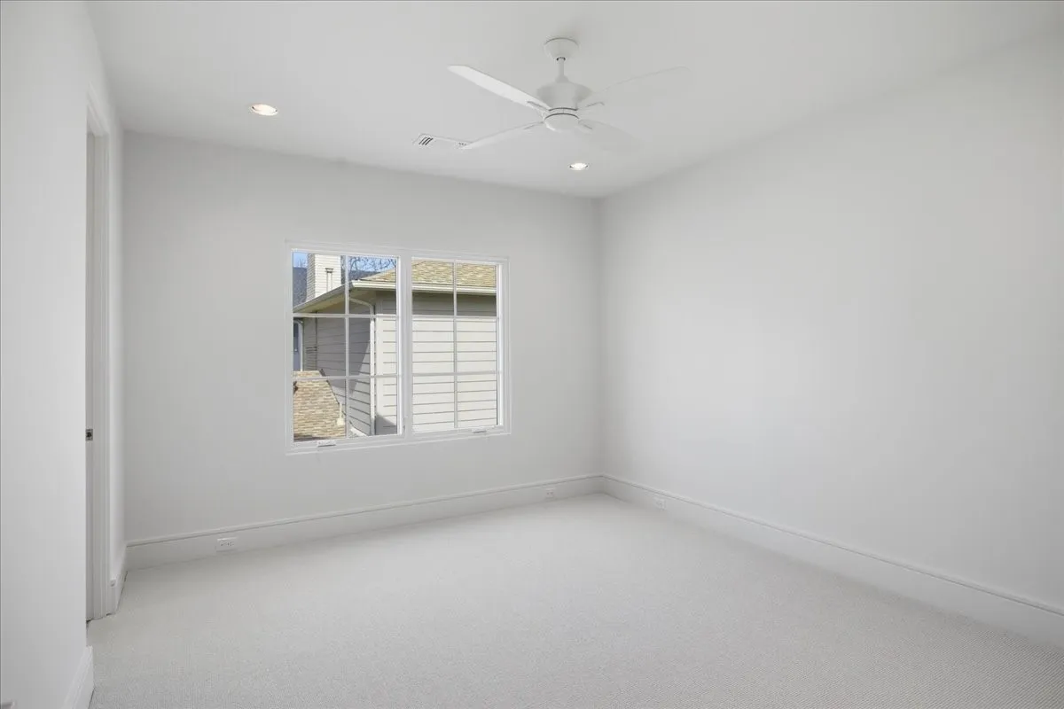 Single Family Residence For Sale in Dallas County , 6804 Santa Maria Lane, Dallas, Texas 75214, 5 Bedroom, 6 Bathroom, 2 Garage spaces, 5,077 Sqft, built in 2025, New Construction - Complete, mls#21187064, Real Estate Agent in Dallas, Homes For Sale in Dallas county, Homes For Sale in Dallas, Realtor in Dallas Texas, Real Estate Brokerage Independent Realty Texas, Luminita Cordes Realtor