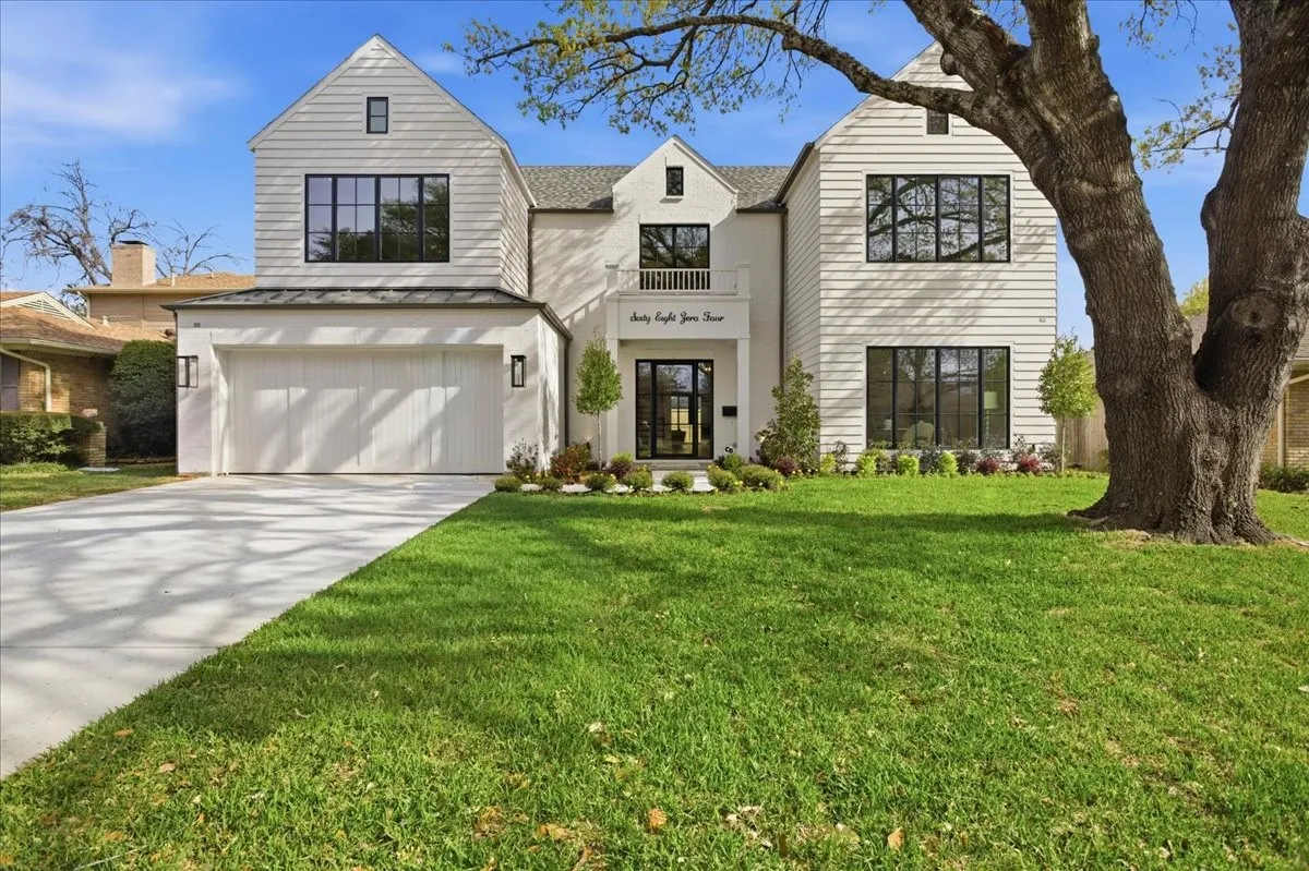 Single Family Residence For Sale in Dallas County , 6804 Santa Maria Lane, Dallas, Texas 75214, 5 Bedroom, 6 Bathroom, 2 Garage spaces, 5,077 Sqft, built in 2025, New Construction - Complete, mls#21187064, Real Estate Agent in Dallas, Homes For Sale in Dallas county, Homes For Sale in Dallas, Realtor in Dallas Texas, Real Estate Brokerage Independent Realty Texas, Luminita Cordes Realtor