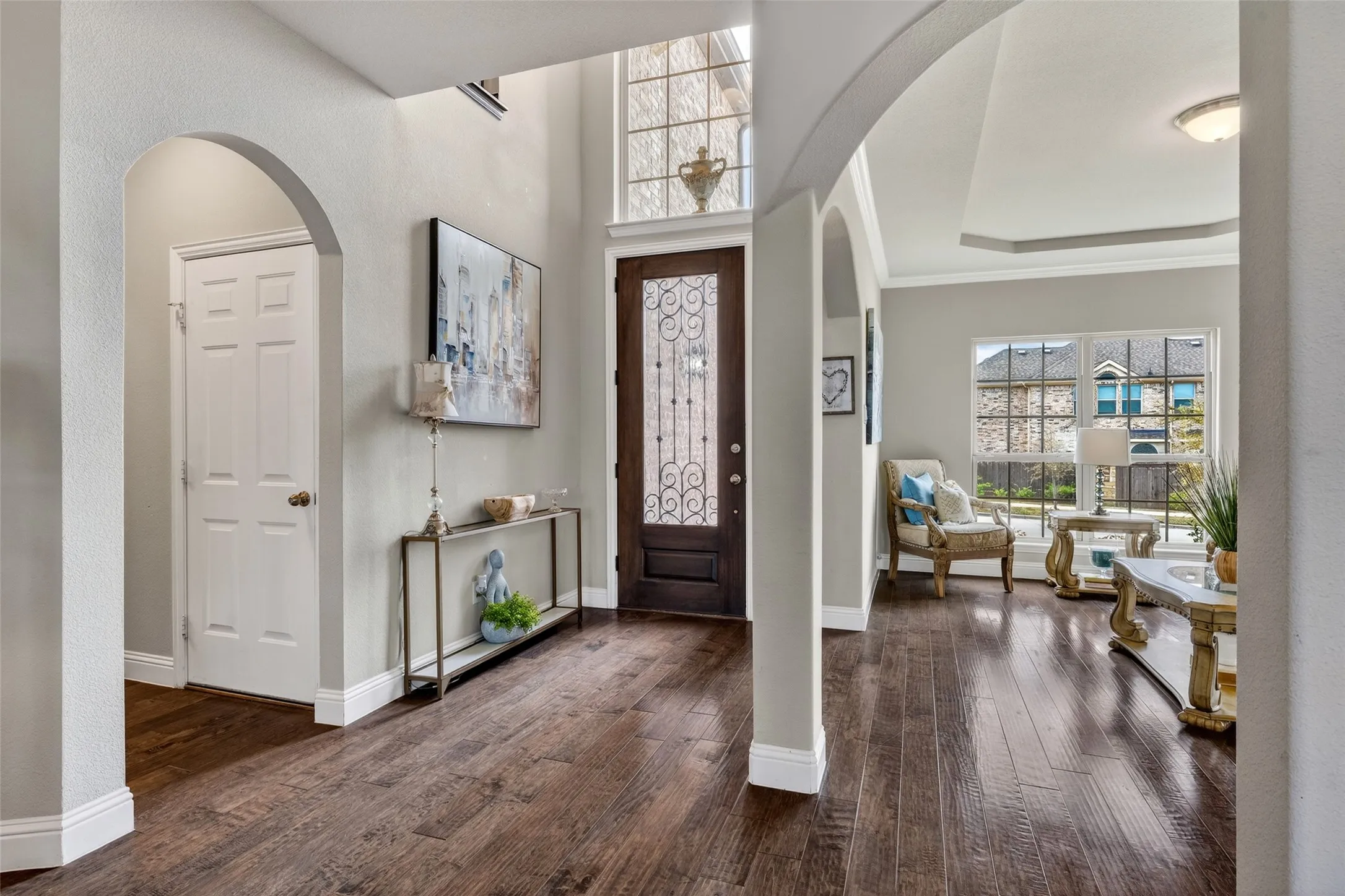 Single Family Residence For Sale in Collin County , 1305 Port Royale Place, Wylie, Texas 75098, 5 Bedroom, 4 Bathroom, 2 Garage spaces, 4,220 Sqft, built in 2018, Preowned, mls#21209452, Real Estate Agent in Wylie, Homes For Sale in Collin county, Homes For Sale in Wylie, Realtor in Wylie Texas, Real Estate Brokerage Independent Realty Texas, Luminita Cordes Realtor