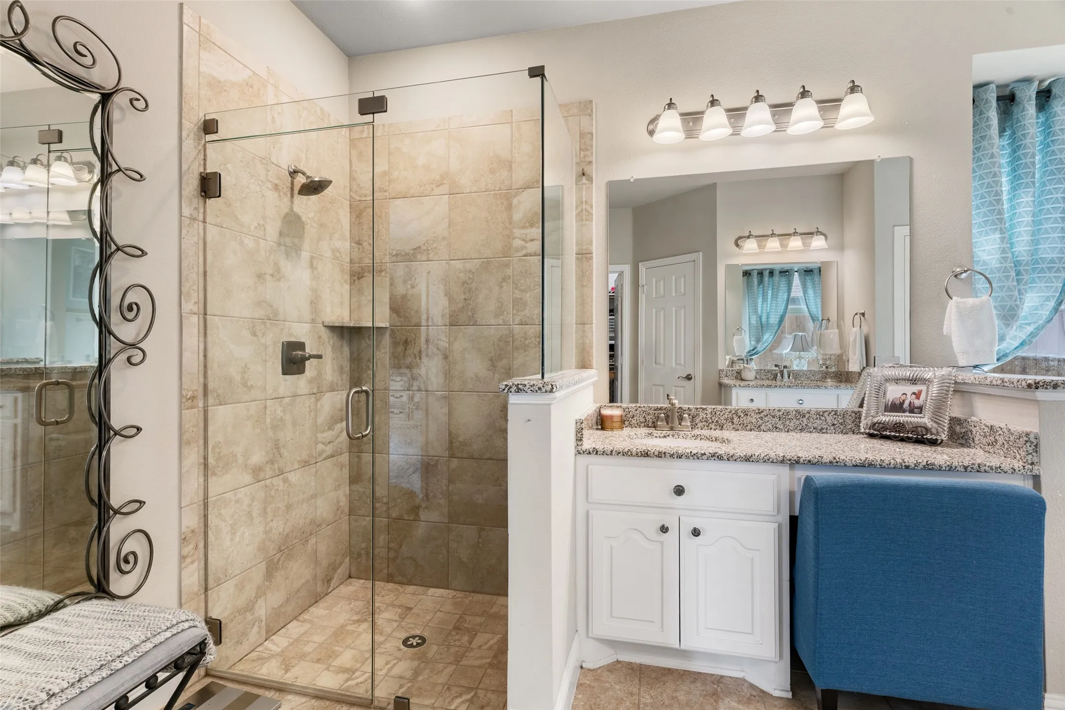 Single Family Residence For Sale in Collin County , 1305 Port Royale Place, Wylie, Texas 75098, 5 Bedroom, 4 Bathroom, 2 Garage spaces, 4,220 Sqft, built in 2018, Preowned, mls#21209452, Real Estate Agent in Wylie, Homes For Sale in Collin county, Homes For Sale in Wylie, Realtor in Wylie Texas, Real Estate Brokerage Independent Realty Texas, Luminita Cordes Realtor