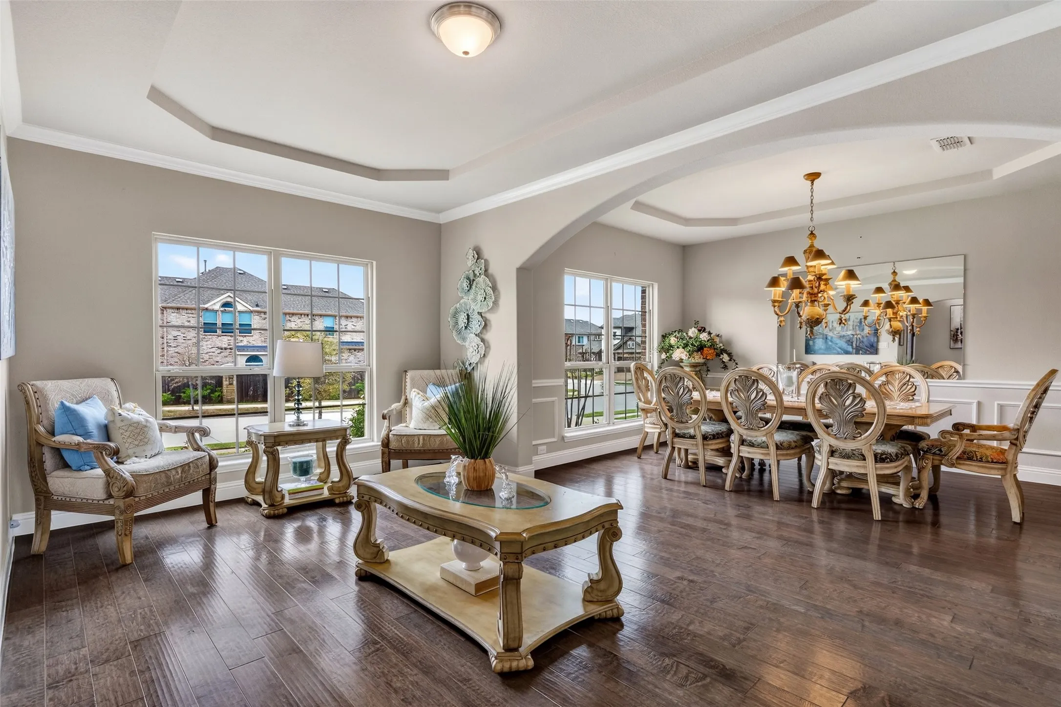 Single Family Residence For Sale in Collin County , 1305 Port Royale Place, Wylie, Texas 75098, 5 Bedroom, 4 Bathroom, 2 Garage spaces, 4,220 Sqft, built in 2018, Preowned, mls#21209452, Real Estate Agent in Wylie, Homes For Sale in Collin county, Homes For Sale in Wylie, Realtor in Wylie Texas, Real Estate Brokerage Independent Realty Texas, Luminita Cordes Realtor