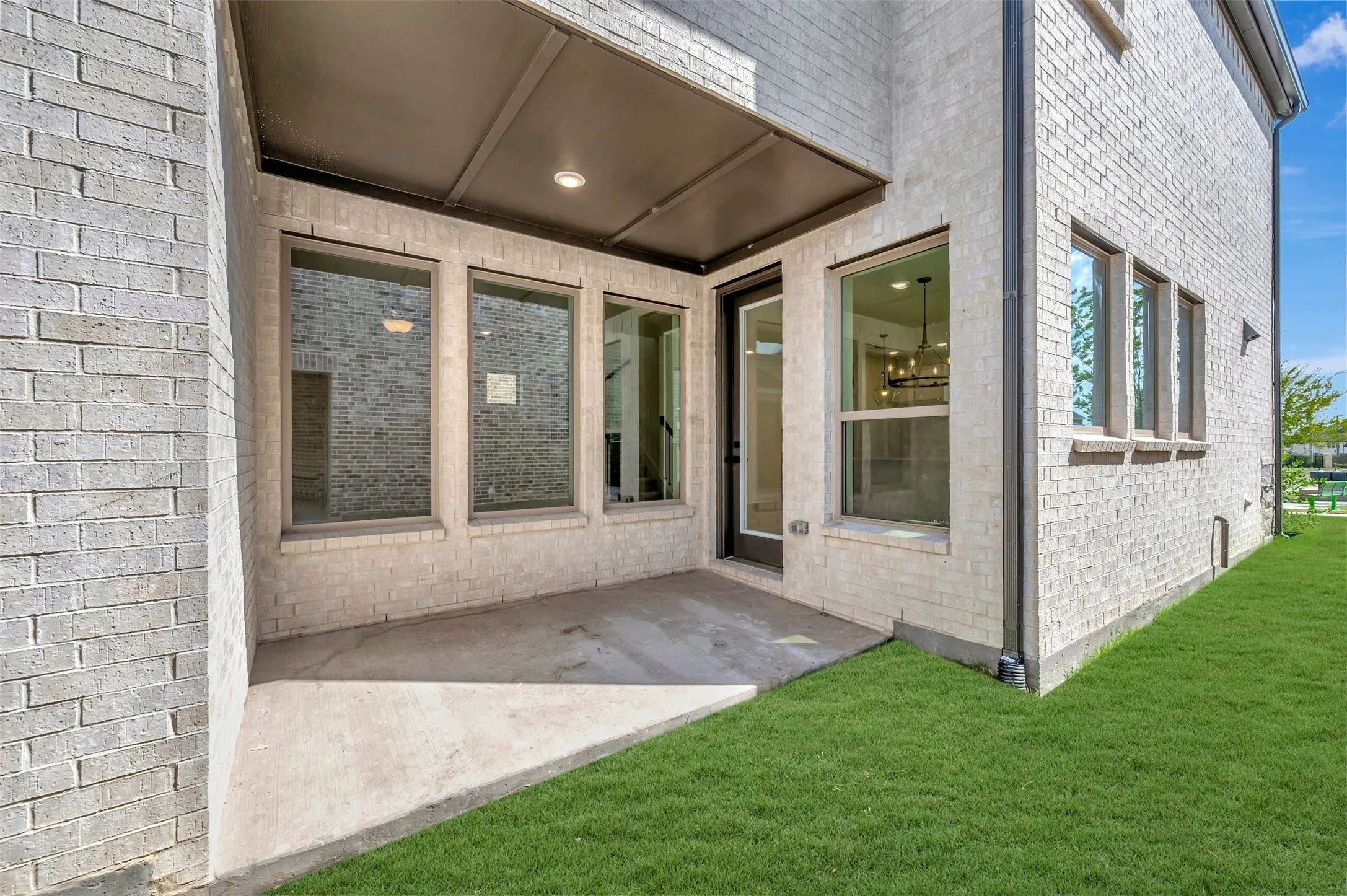 Single Family Residence For Sale in Dallas County , 2408 Ranch Hawk Square, Mesquite, Texas 75181, 3 Bedroom, 3 Bathroom, 2 Garage spaces, 1,769 Sqft, built in 2026, New Construction - Complete, mls#21211187, Real Estate Agent in Mesquite, Homes For Sale in Dallas county, Homes For Sale in Mesquite, Realtor in Mesquite Texas, Real Estate Brokerage Independent Realty Texas, Luminita Cordes Realtor