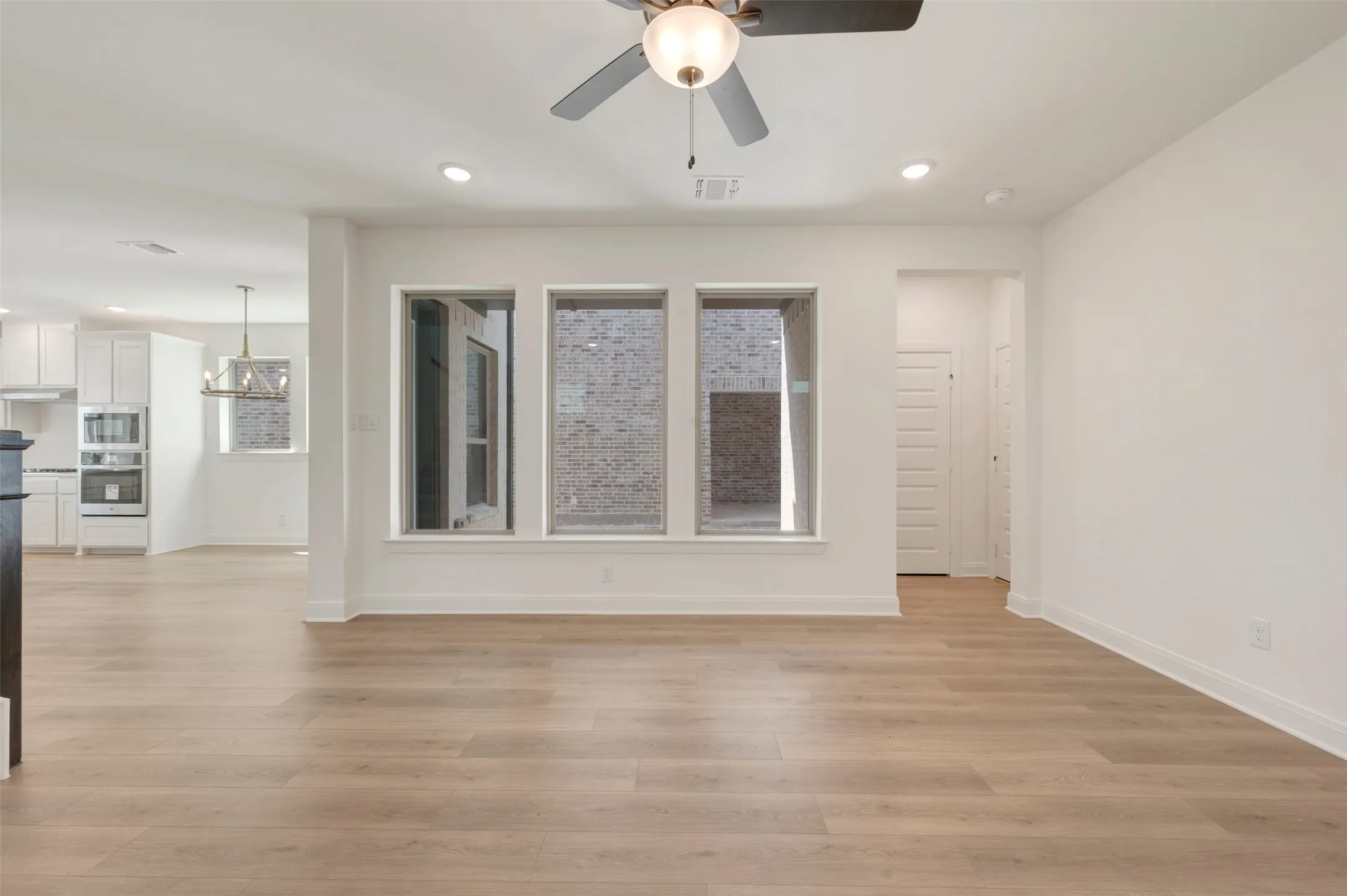 Single Family Residence For Sale in Dallas County , 2408 Ranch Hawk Square, Mesquite, Texas 75181, 3 Bedroom, 3 Bathroom, 2 Garage spaces, 1,769 Sqft, built in 2026, New Construction - Complete, mls#21211187, Real Estate Agent in Mesquite, Homes For Sale in Dallas county, Homes For Sale in Mesquite, Realtor in Mesquite Texas, Real Estate Brokerage Independent Realty Texas, Luminita Cordes Realtor