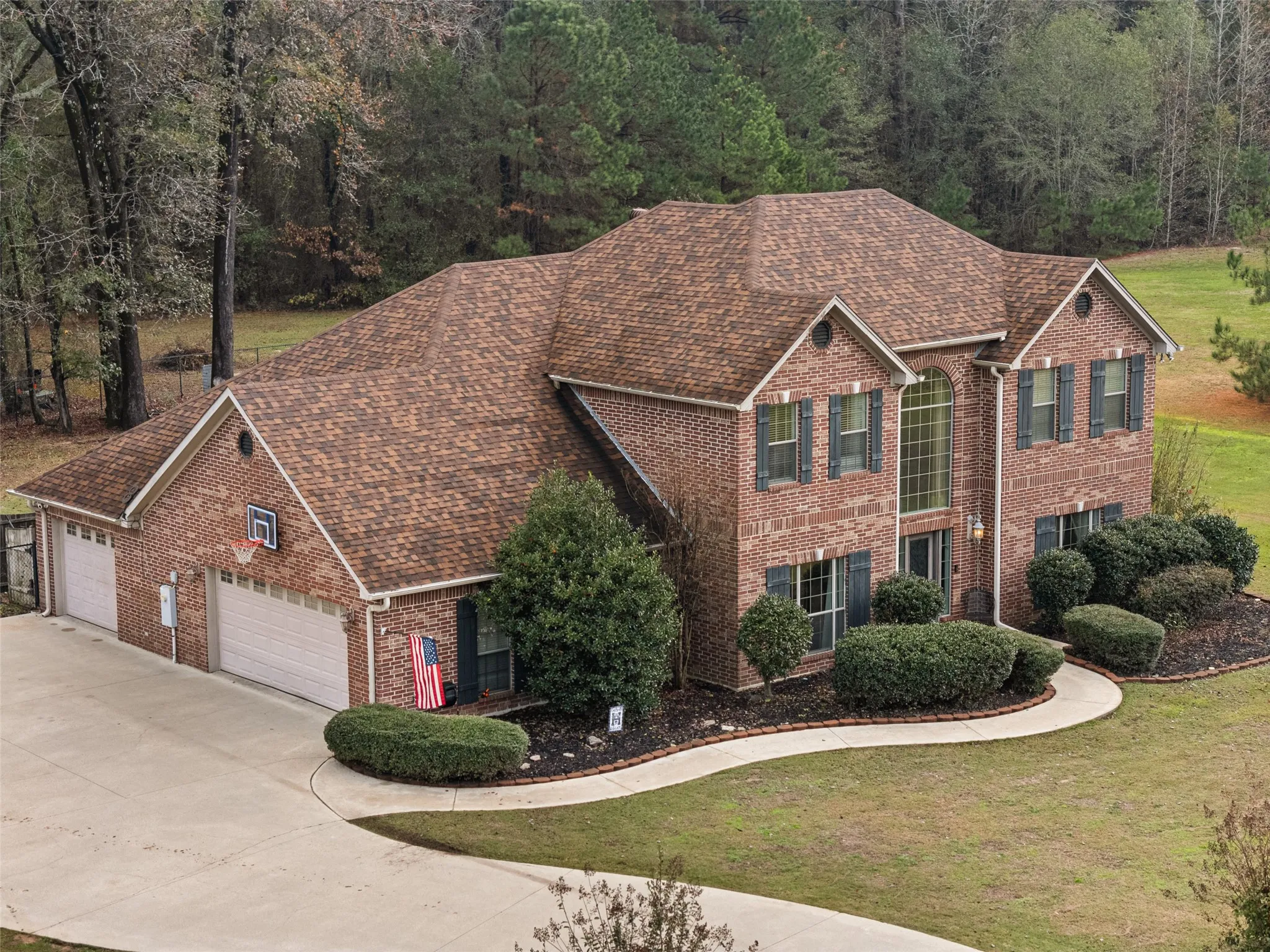 Single Family Residence For Sale in Harrison County , 210 Whistler, Hallsville, Texas 75650, 4 Bedroom, 4 Bathroom, 3 Garage spaces, 2,732 Sqft, built in 2004, mls#21211197, Real Estate Agent in Hallsville, Homes For Sale in Harrison county, Homes For Sale in Hallsville, Realtor in Hallsville Texas, Real Estate Brokerage Independent Realty Texas, Luminita Cordes Realtor