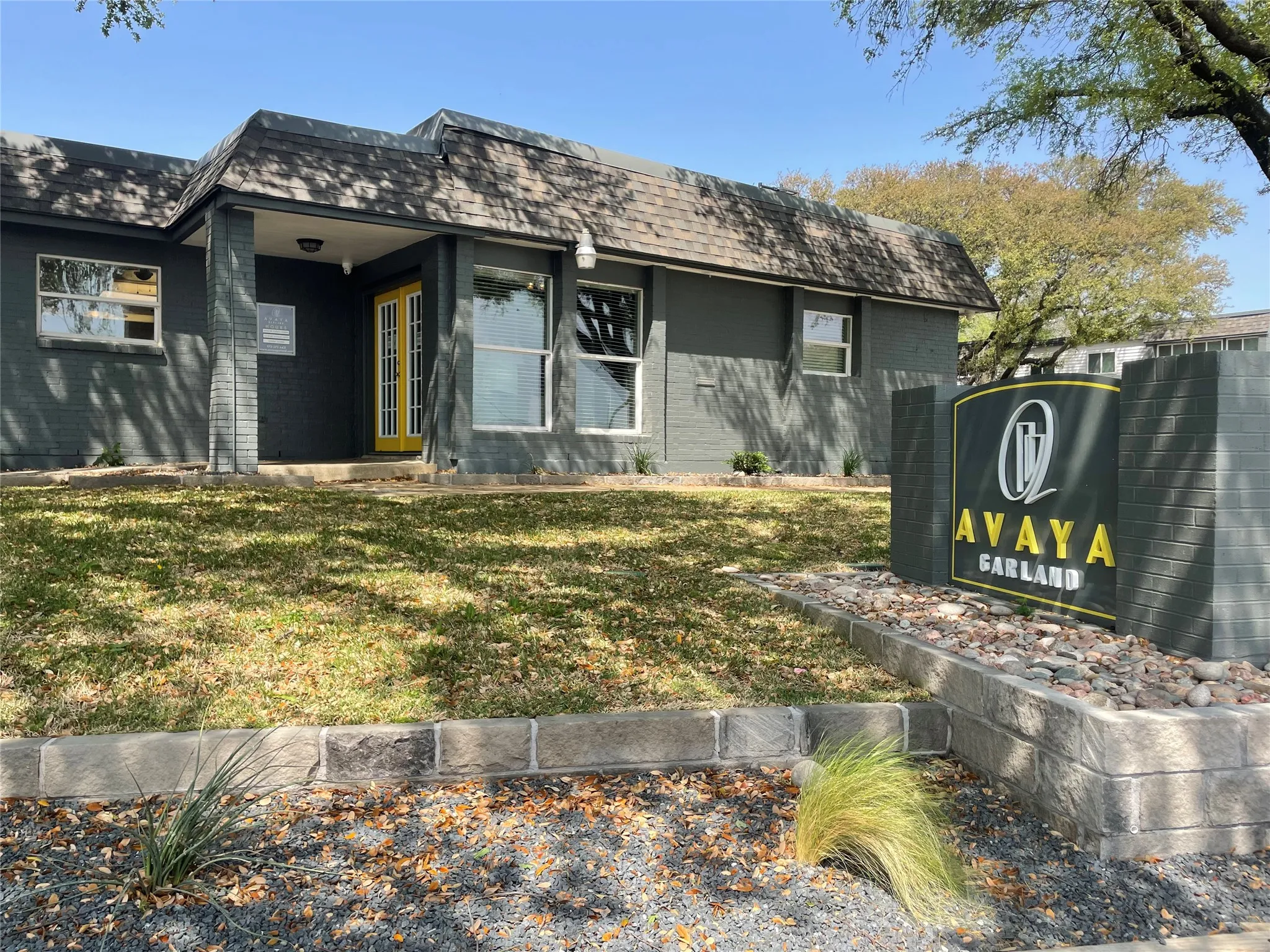 Apartment For Rent in Dallas County , 3300 Edgewood Drive, Garland, Texas 75042, 2 Bedroom, 2 Bathroom, Garage spaces, 1,008 Sqft, built in 1969, mls#21211237, Real Estate Agent in Garland, Homes For Rent in Dallas county, Homes For Rent in Garland, Realtor in Garland Texas, Real Estate Brokerage Independent Realty Texas, Luminita Cordes Realtor