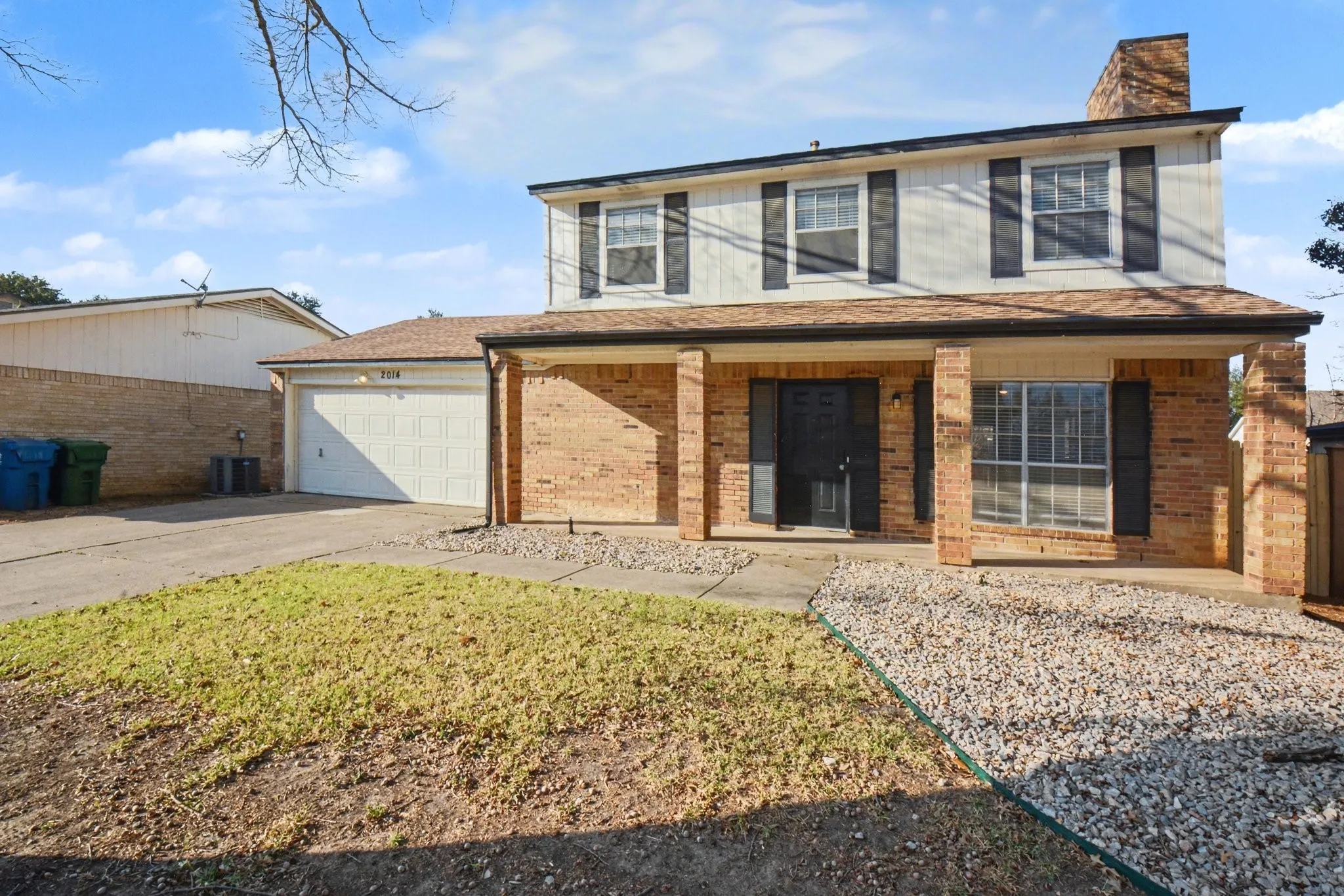 Single Family Residence For Sale in Denton County , 2014 Danley Court, Flower Mound, Texas 75028, 3 Bedroom, 3 Bathroom, 2 Garage spaces, 1,740 Sqft, built in 1978, Preowned, mls#21211235, Real Estate Agent in Flower Mound, Homes For Sale in Denton county, Homes For Sale in Flower Mound, Realtor in Flower Mound Texas, Real Estate Brokerage Independent Realty Texas, Luminita Cordes Realtor