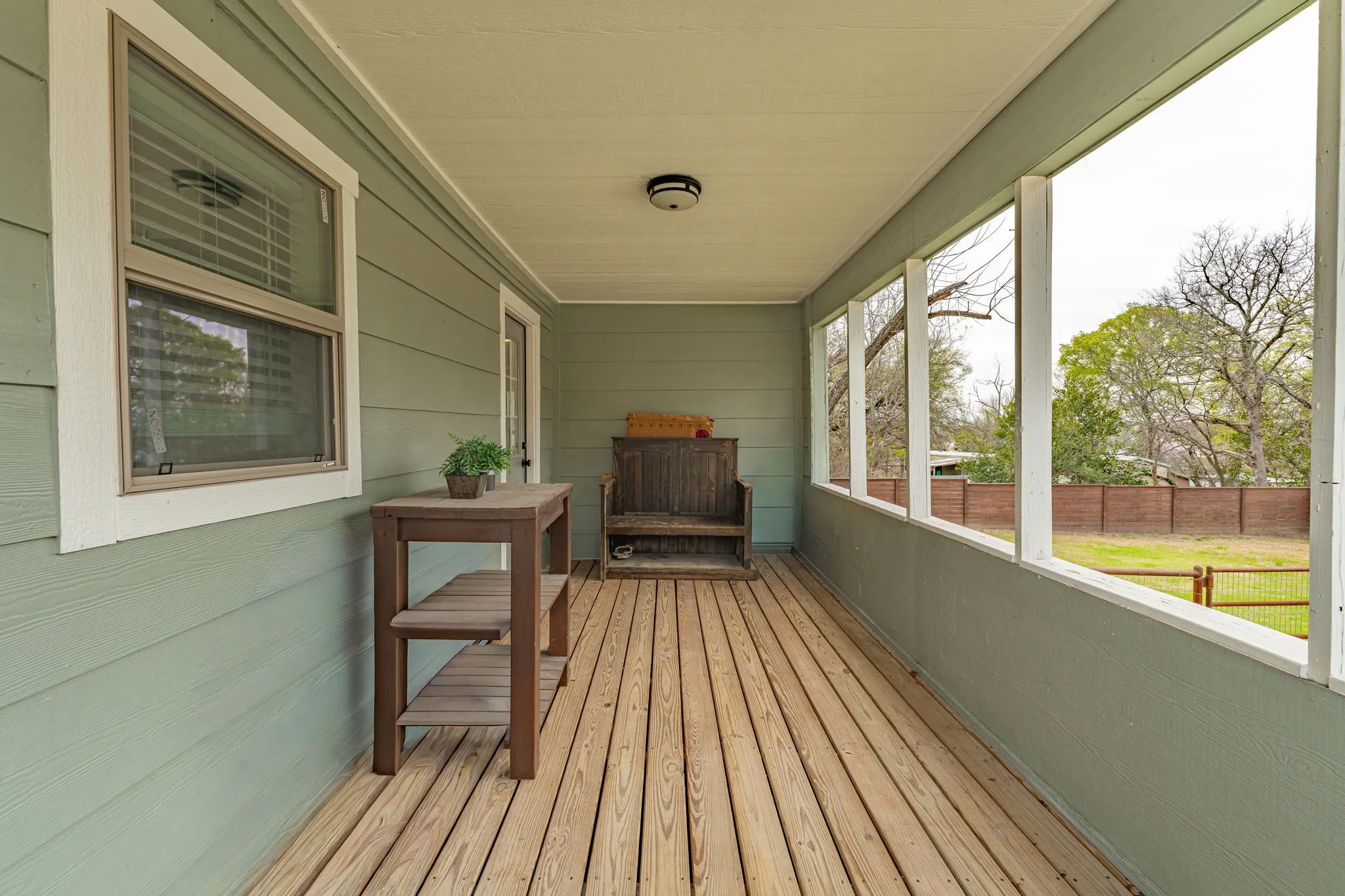 Single Family Residence For Sale in Hamilton County , 412 N Kirk Street, Hico, Texas 76457, 3 Bedrooms, 1 Bathroom, Garage spaces, 1,302 Sqft, built in 1940, Preowned, Price $255,000, mls#21211241, Real Estate Agent in Hico, Homes For Sale in Hamilton county, Homes For Sale in Hico, Realtor in Hico Texas, Real Estate Brokerage Independent Realty Texas, Luminita Cordes Realtor