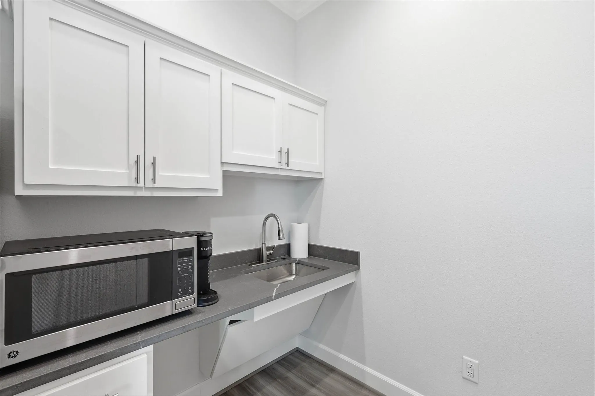 Office For Sale in Tarrant County , 3121 Bailey Drive 120, Fort Worth, Texas 76177, 0, 0, Garage spaces, 4,612 Sqft, built in 2025, New Construction - Complete, Price $405,000, mls#21207767, Real Estate Agent in Fort Worth, Homes For Sale in Tarrant county, Homes For Sale in Fort Worth, Realtor in Fort Worth Texas, Real Estate Brokerage Independent Realty Texas, Luminita Cordes Realtor