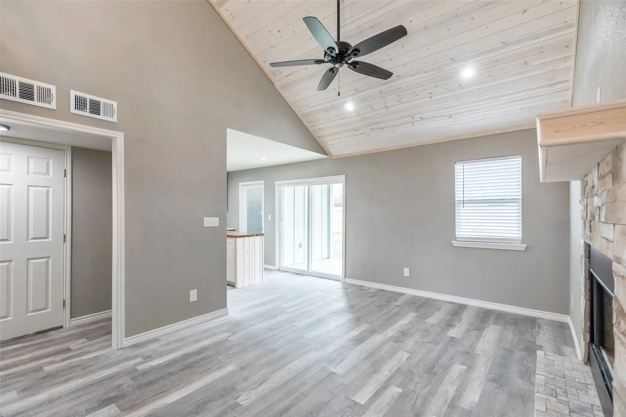 Single Family Residence For Sale in Coleman County , 708 W 1st Street, Coleman, Texas 76834, 3 Bedroom, 3 Bathroom, Garage spaces, 1,203 Sqft, built in 2026, New Construction - Complete, mls#21209180, Real Estate Agent in Coleman, Homes For Sale in Coleman county, Homes For Sale in Coleman, Realtor in Coleman Texas, Real Estate Brokerage Independent Realty Texas, Luminita Cordes Realtor