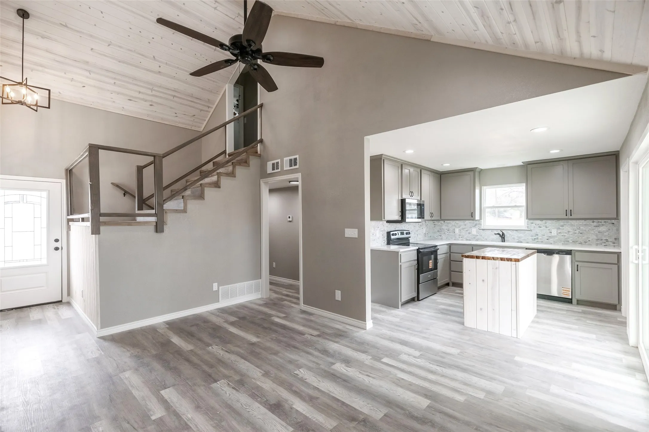 Single Family Residence For Sale in Coleman County , 708 W 1st Street, Coleman, Texas 76834, 3 Bedroom, 3 Bathroom, Garage spaces, 1,203 Sqft, built in 2026, New Construction - Complete, mls#21209180, Real Estate Agent in Coleman, Homes For Sale in Coleman county, Homes For Sale in Coleman, Realtor in Coleman Texas, Real Estate Brokerage Independent Realty Texas, Luminita Cordes Realtor