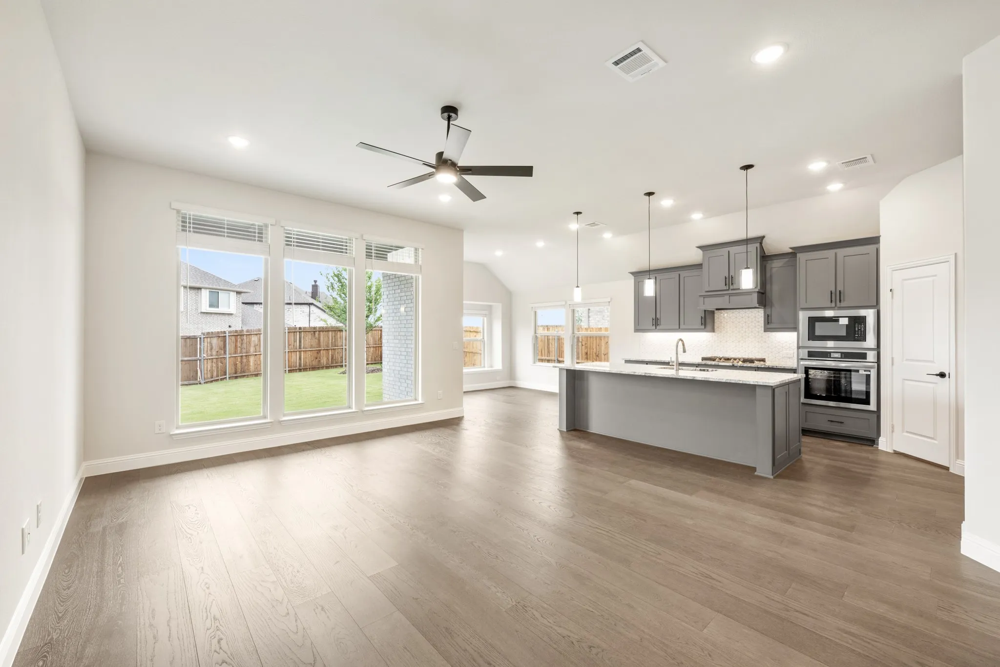 Single Family Residence For Sale in Collin County , 5617 Cypresswood Lane, Mc Kinney, Texas 75071, 4 Bedroom, 3 Bathroom, 2 Garage spaces, 2,098 Sqft, built in 2026, New Construction - Incomplete, mls#21210948, Real Estate Agent in Mc Kinney, Homes For Sale in Collin county, Homes For Sale in Mc Kinney, Realtor in Mc Kinney Texas, Real Estate Brokerage Independent Realty Texas, Luminita Cordes Realtor
