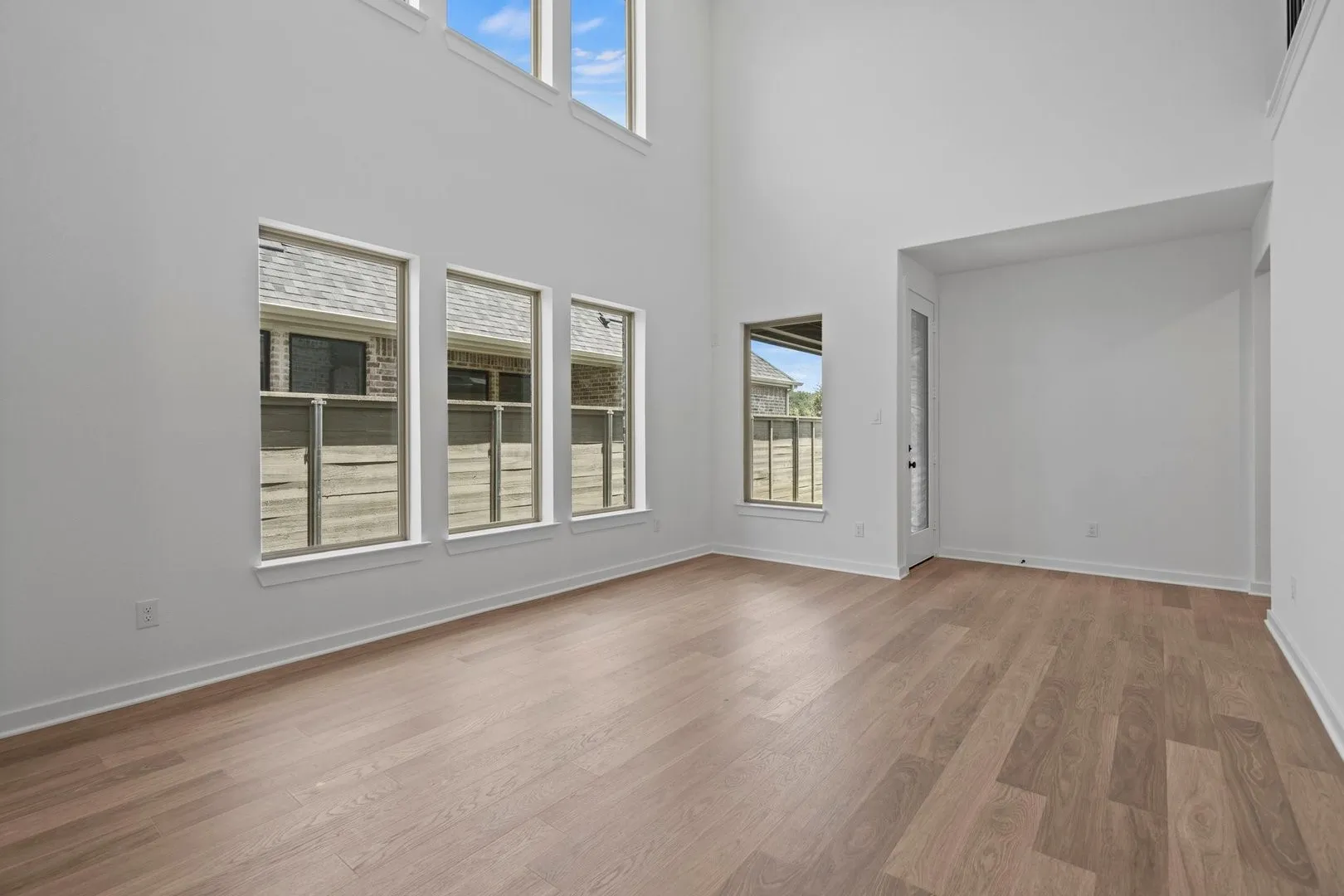DAL_Landmark_Roberts_9217 Rolling Meadow Way (12)