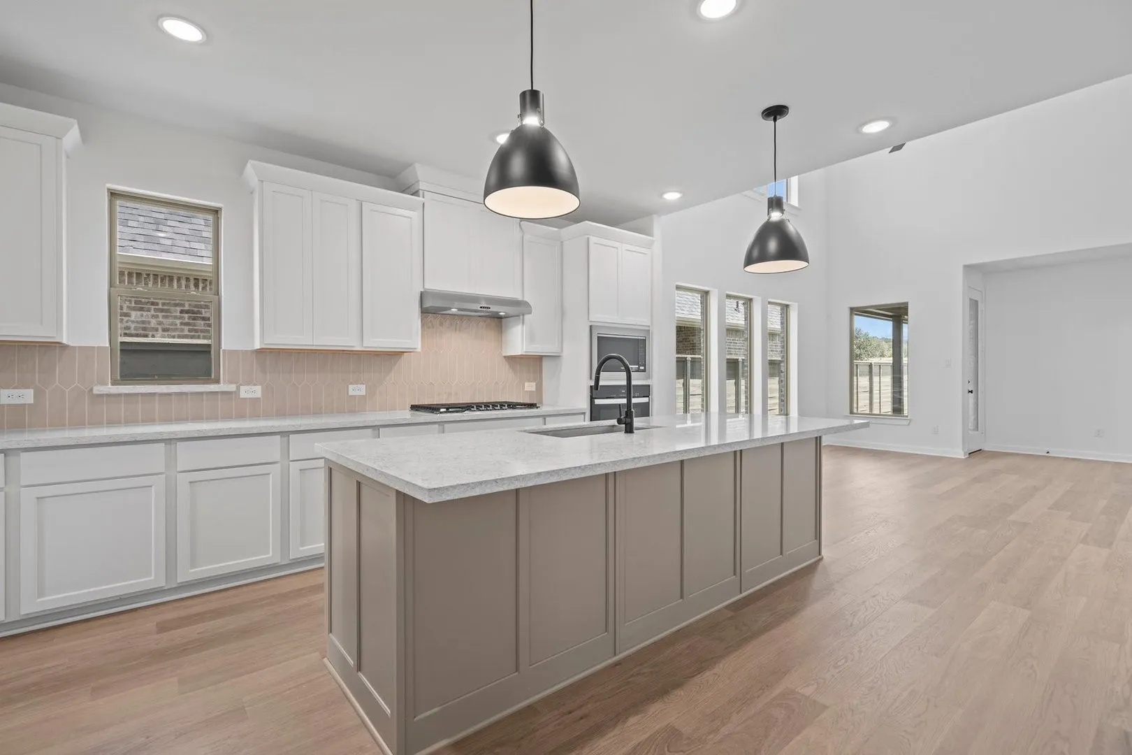 DAL_Landmark_Roberts_9217 Rolling Meadow Way (9)